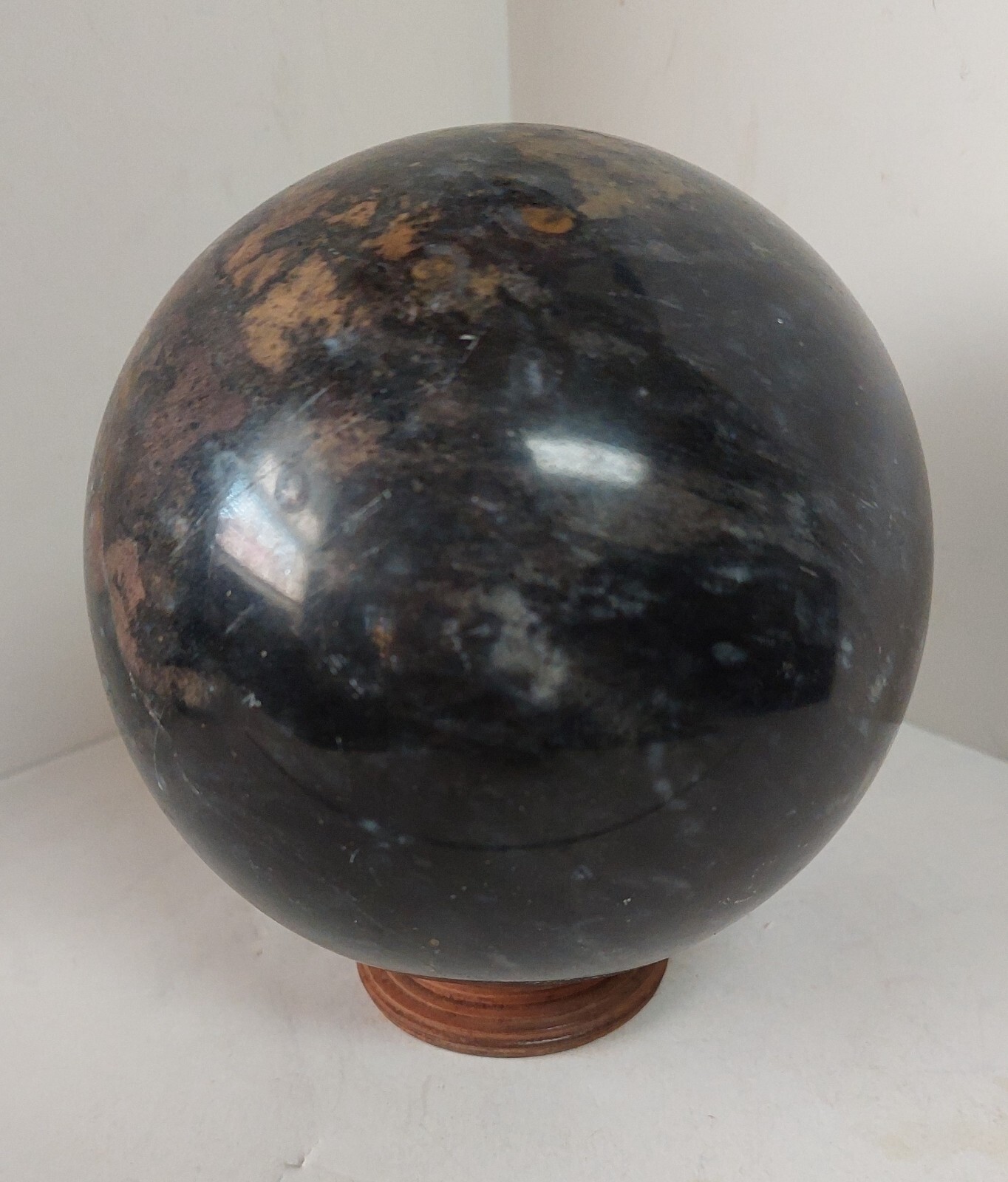 Large 4″+ Dark Obsidion Bloodstone Polished Stone Sphere 1665 Grams Quartz Reiki
