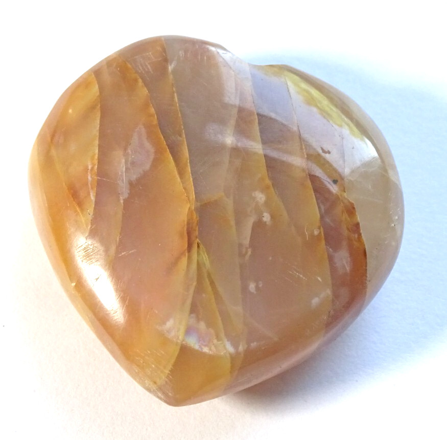 LOVELY MOONSTONE HEART 3.5 x 3.5 cms 24.17 gms Feminine Energy #W