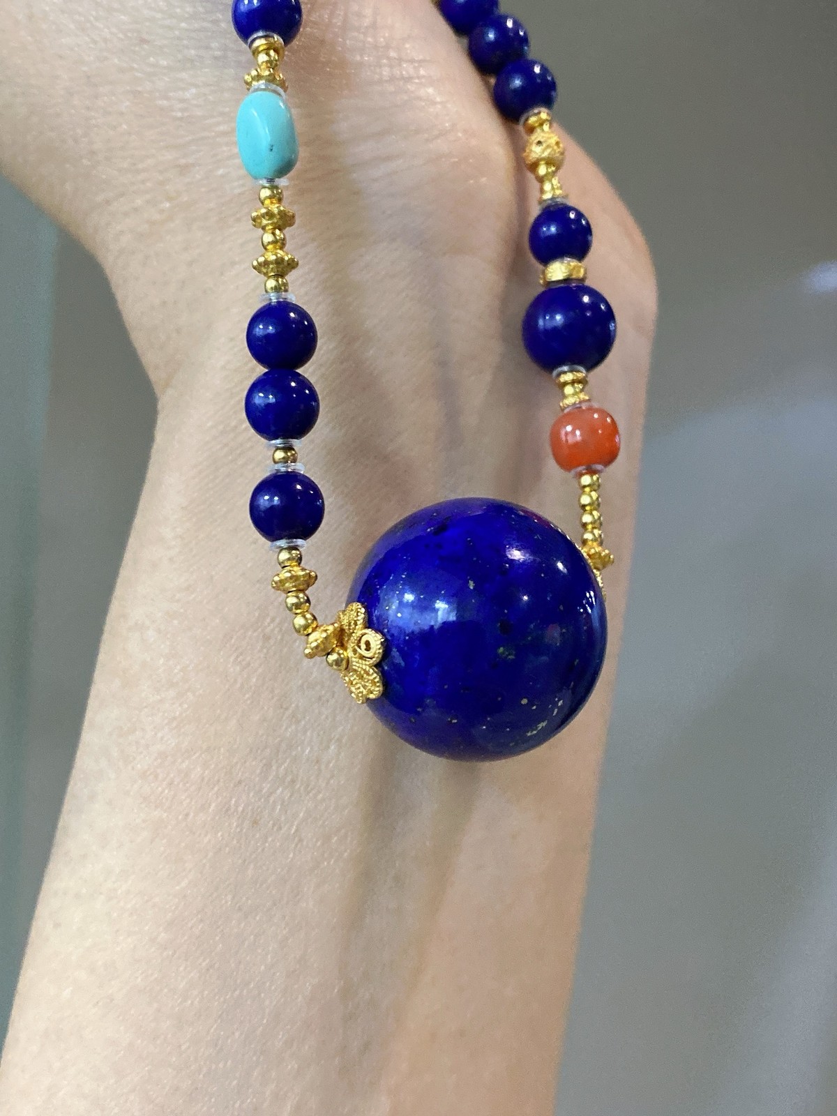 Glossy Old Mine Lapis Center Bead Choker Gold Wrapped Multi Stone Short Necklace