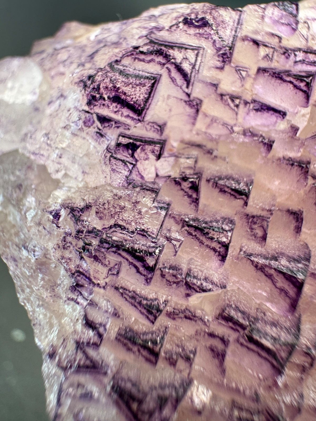 6494 NEW Database Fluorite Purple Triangle Yun Nan 125g