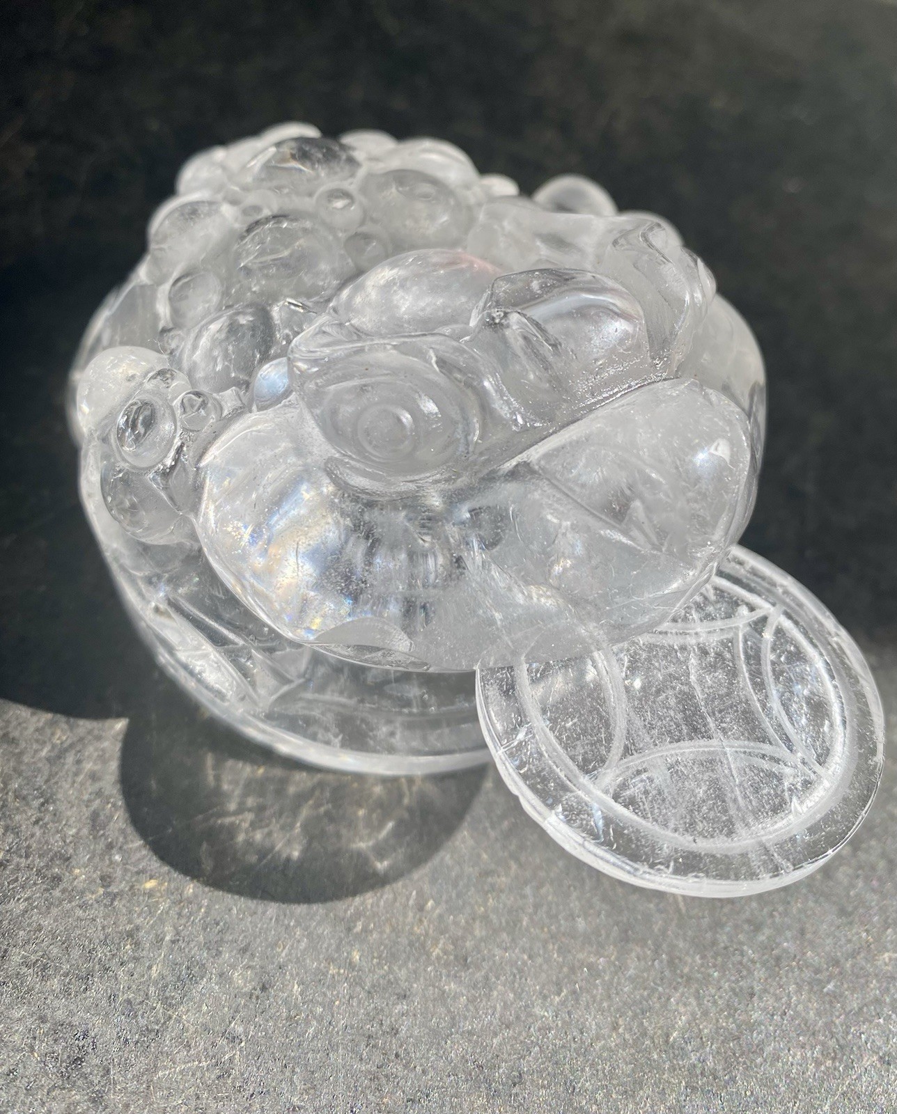 Crystal Clear Quartz 3 Leg Money Toad Frog Coin Feng Shui Prosper 274g