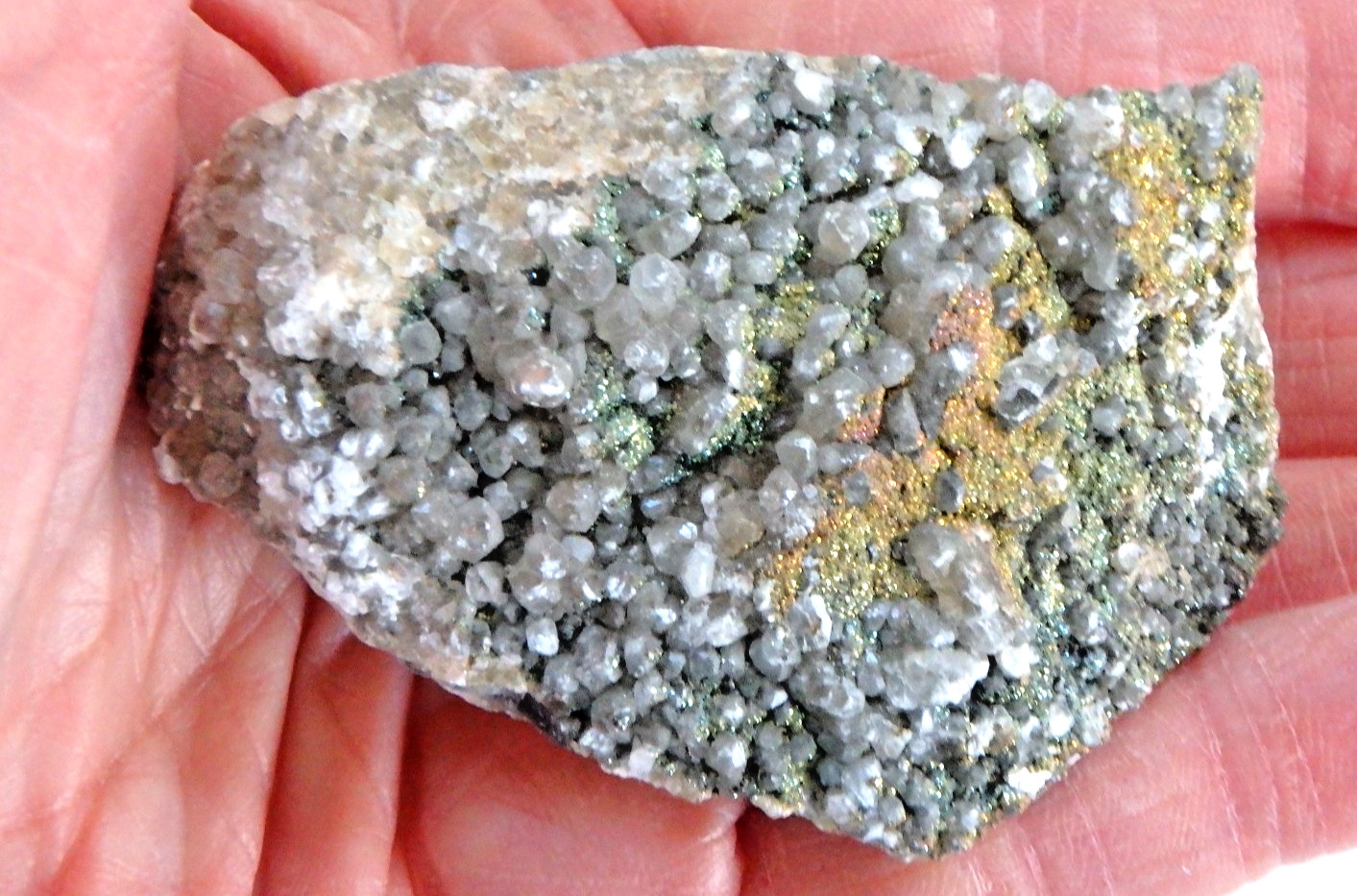💚✨Rainbow Chalcopyrite on Calcite 💚 94.8 grams Lots of Sparkles