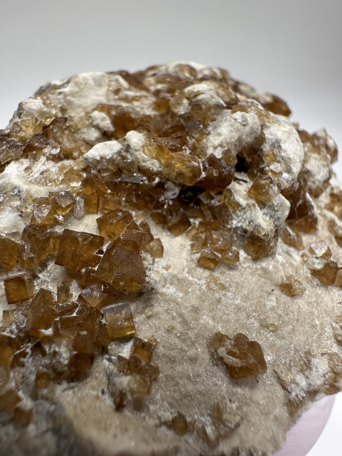 FLUORESCENT__Large Root beer Fluorite Specimen / Clay Center Ohio