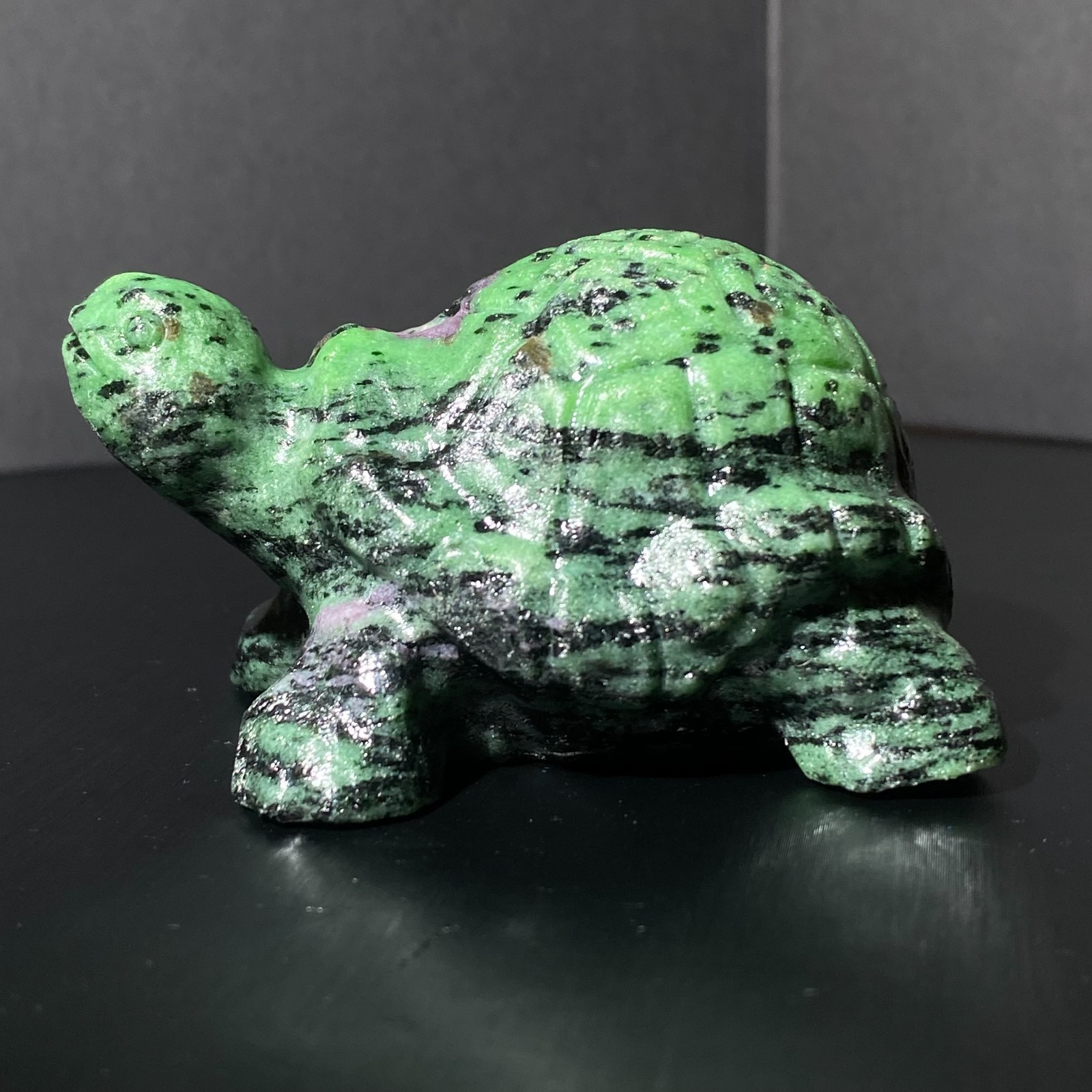 288g natural Red Green Treasure tortoise Healing crystal demagnetize
