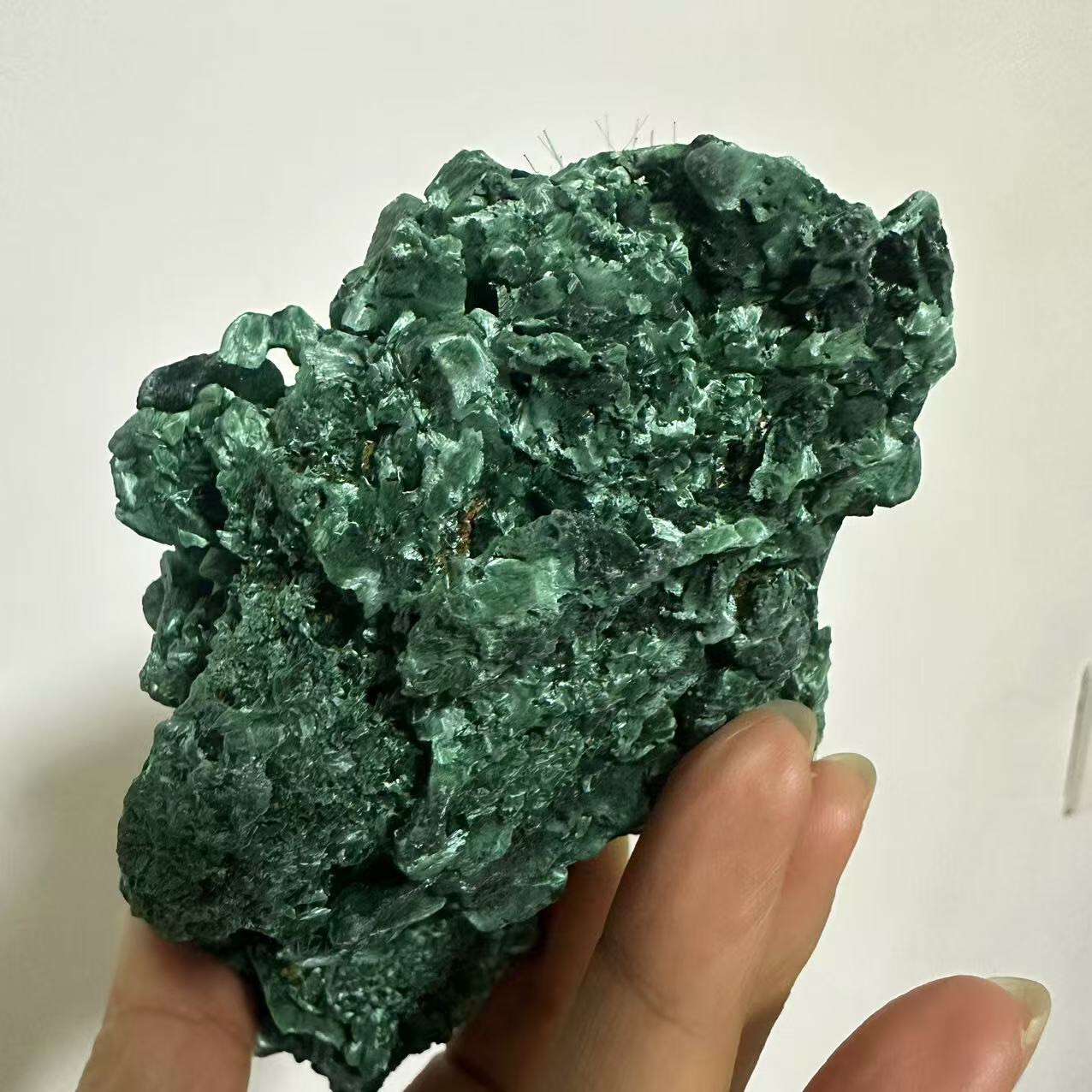 547g Natural malachite Crystal Quartz Ore Healing Mineral Specimen