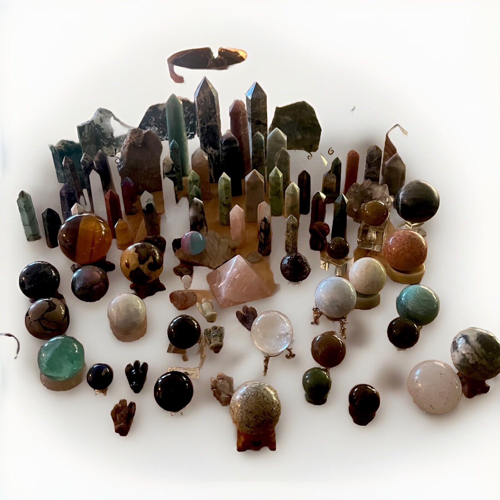 Crystal Scoop, Random Selection, Towers, Spheres, Palmstones | Gemstones Variety