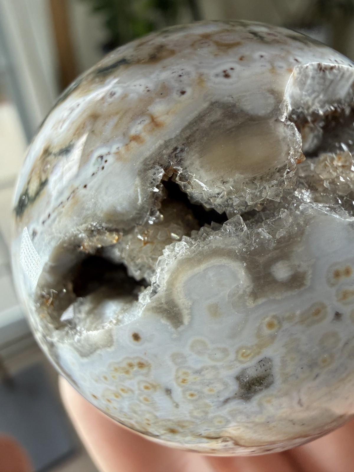 8th Vein Ocean Jasper Sphere – Druzy Sparkly – Green, Beige & White – 3.56oz
