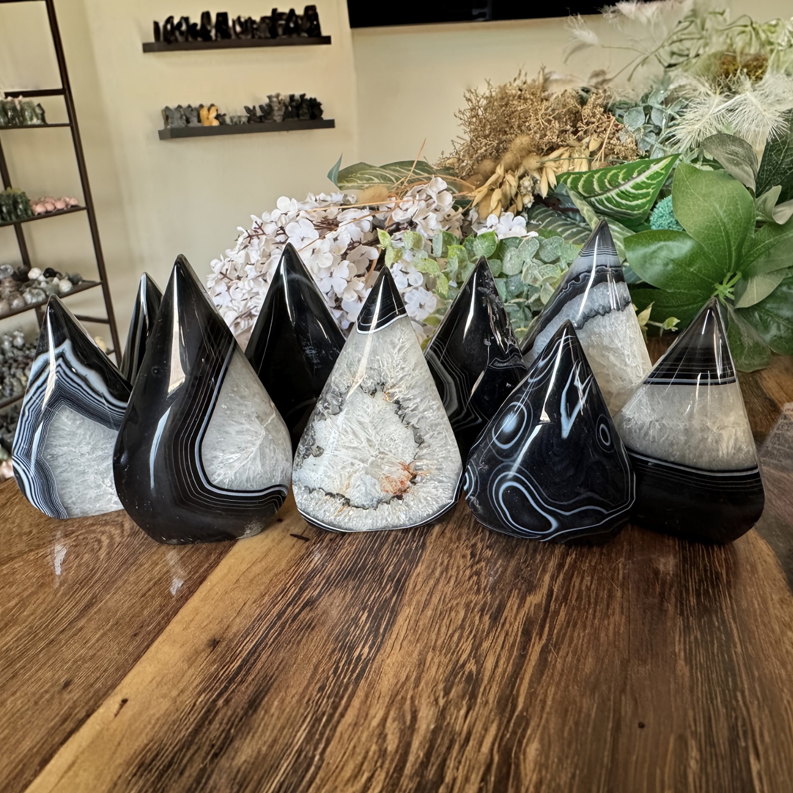 Natural Black Lace Agate Teardrop Carved Ornament Mineral Healing Decor Gift