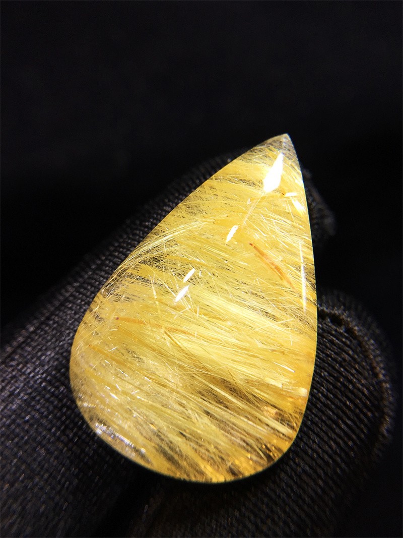 29.5*19.2*6.3mm A+ Natural Titanium Crystal Gold Rutilated Quartz Pendant 4.5g