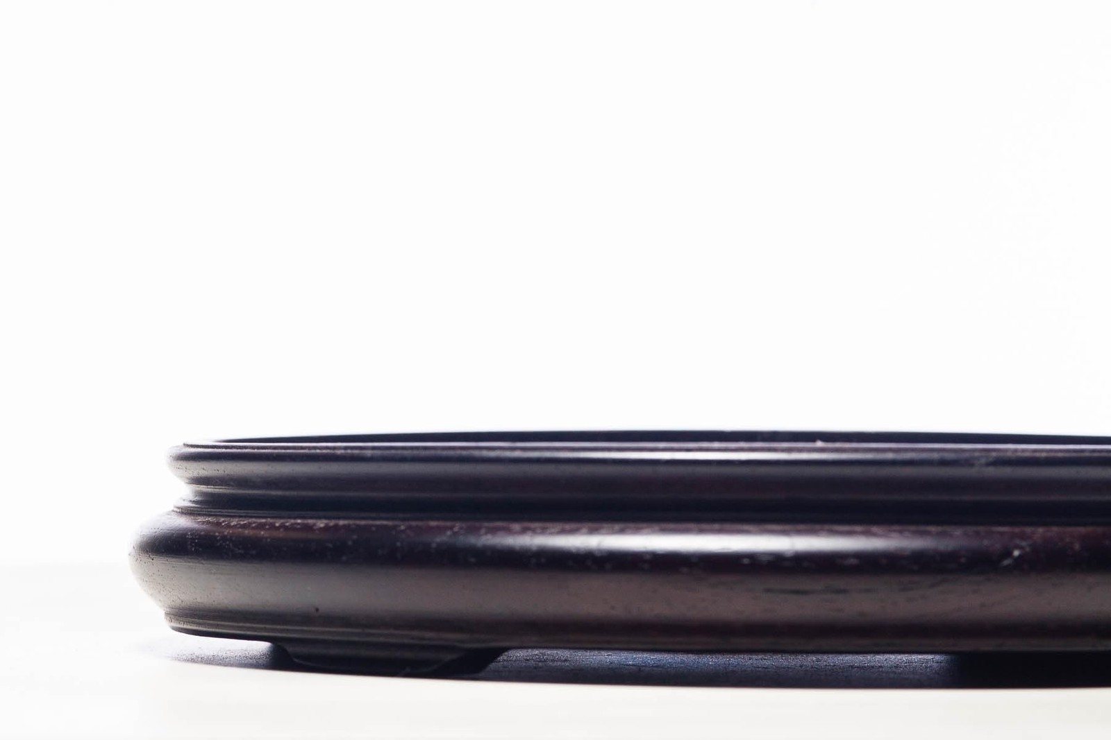 Handcrafted Rosewood Round Pedestal Vase Stand (7 3/4 inch)