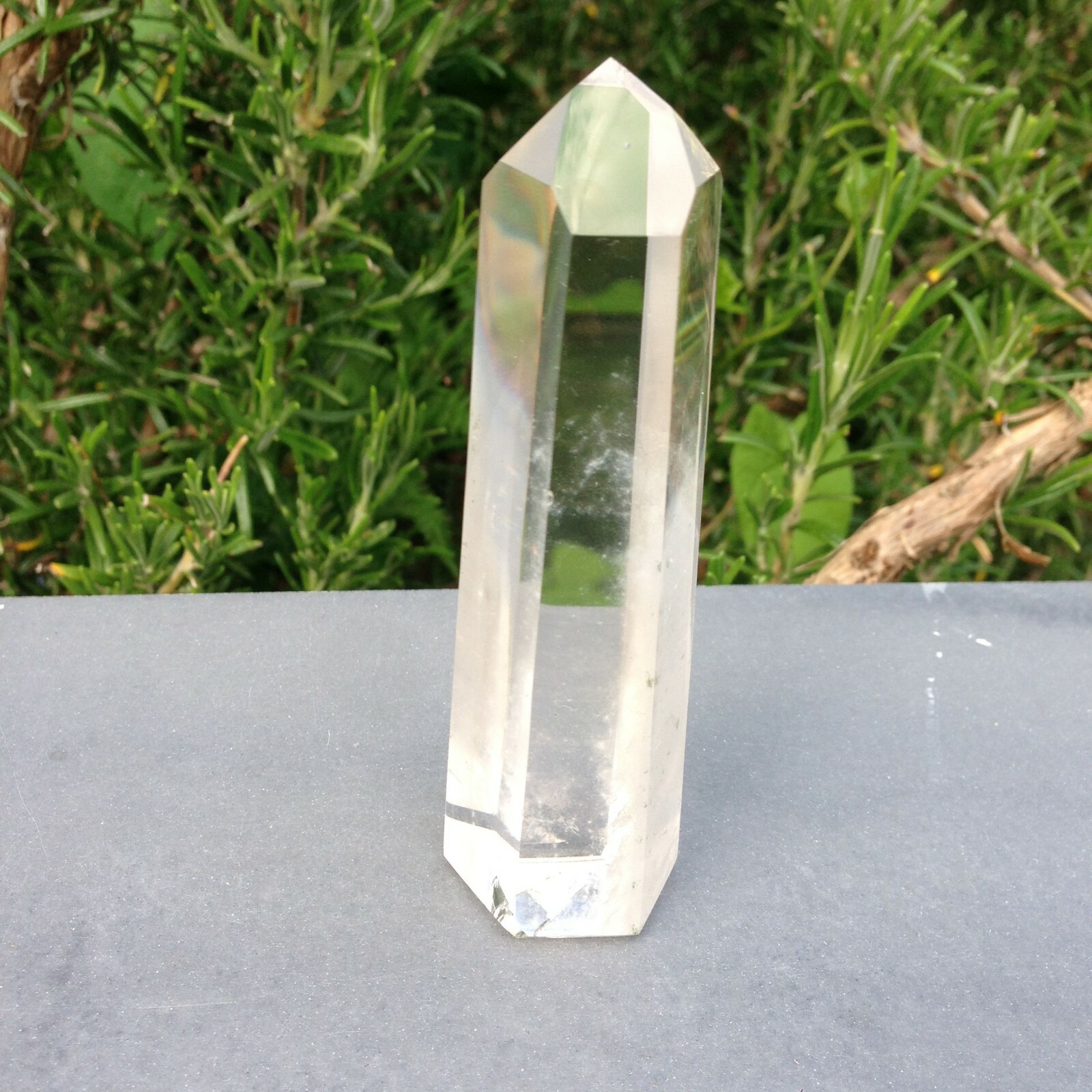 Clear Quartz Phantom Crystal Point Healing Activator Earth 102g 9.67×2.95×2.4cm