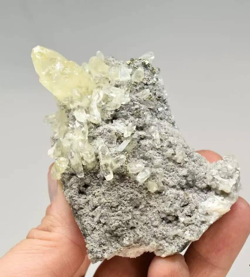 209g Calcite on Dolomite – Sweetwater Mine, Reynolds Co., Missouri