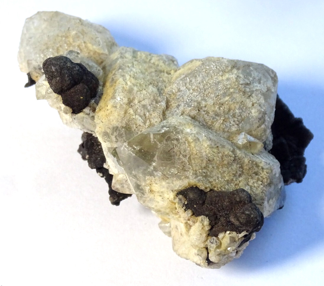 NATURAL QUARTZ CRYSTALS on SIDERITE SPECIMEN – MEXICO – 7.0 x 5.4 cms 91 gms