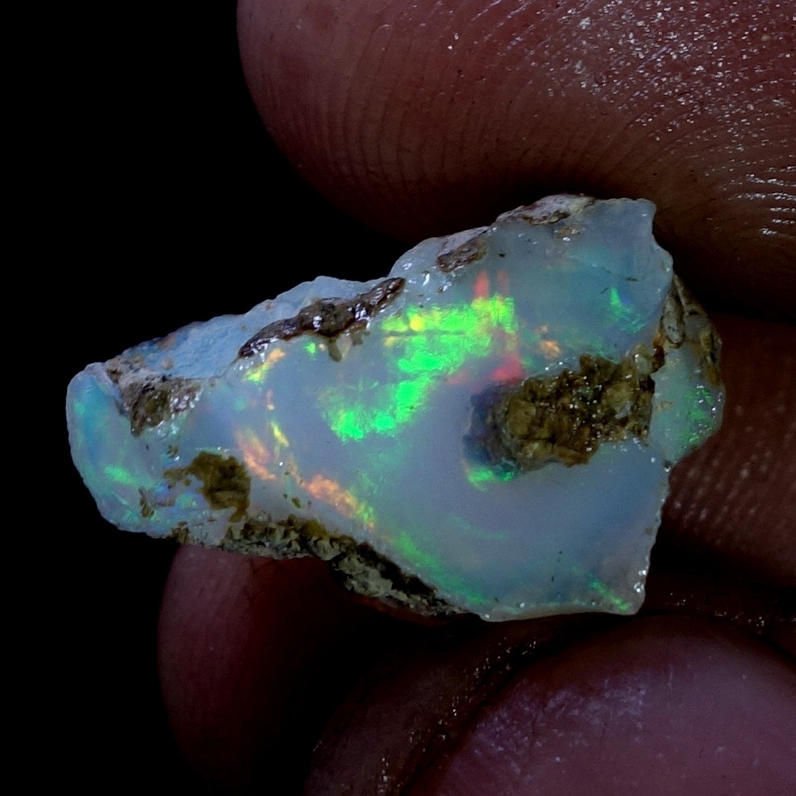 AA+ Ethiopian Dry Opal Rough Entreated Welo Opal Multi Fire Color Flash 07.70Cts