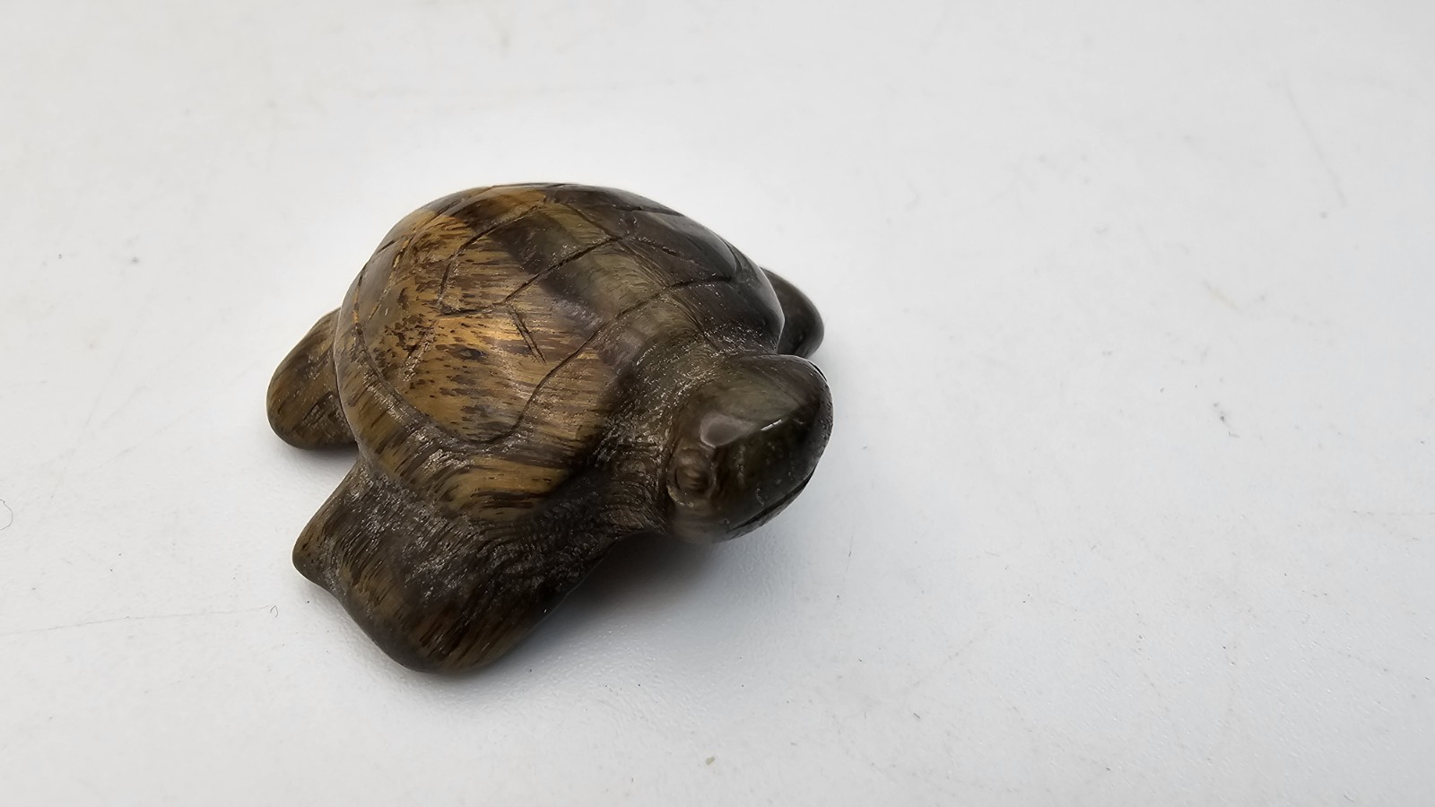 Mini tigers eye crystal Turtle Tortoise Carving 11g 2.8cm