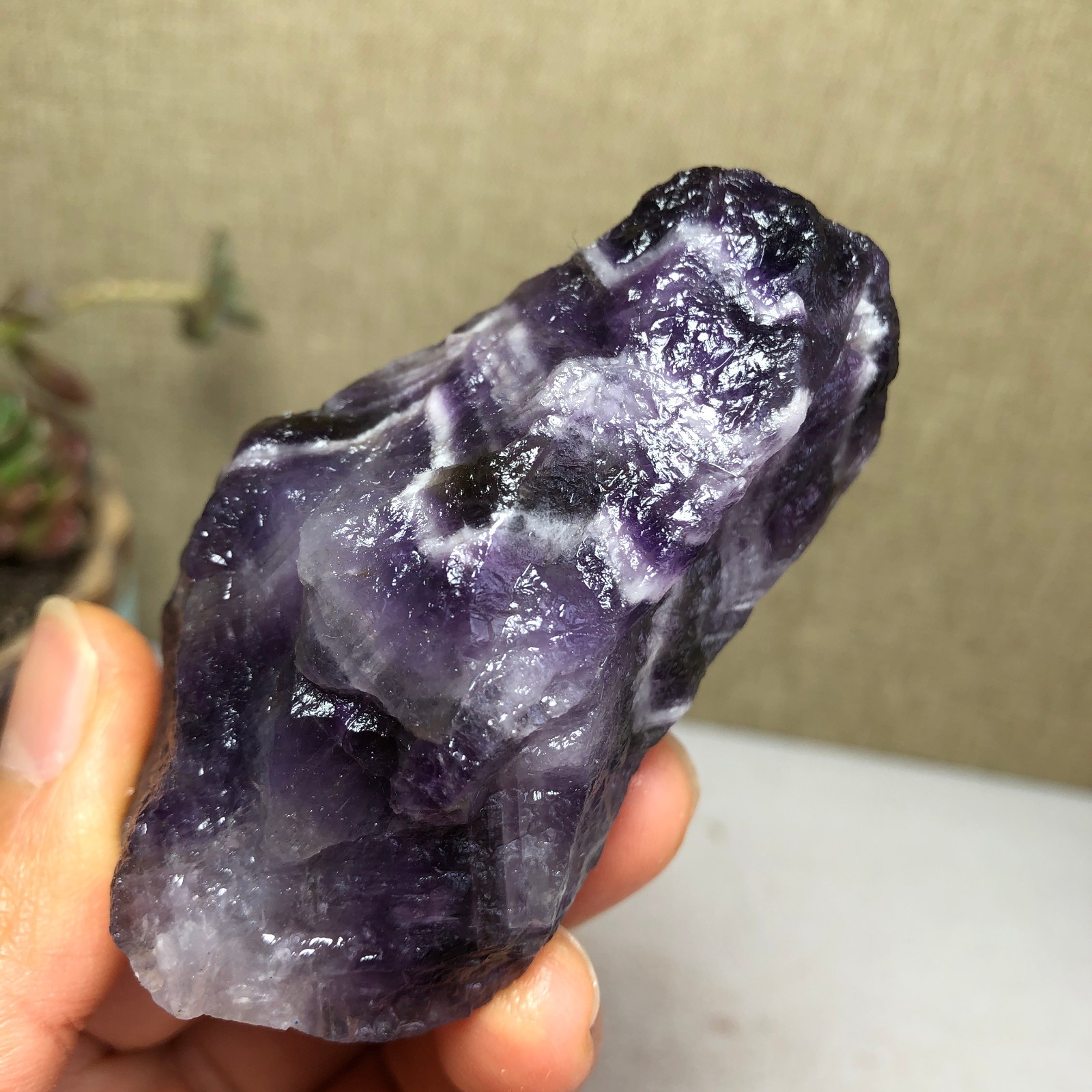 69mm Natural Dream Amethyst gemstone rough Crystal uncut specimens 111g A3815