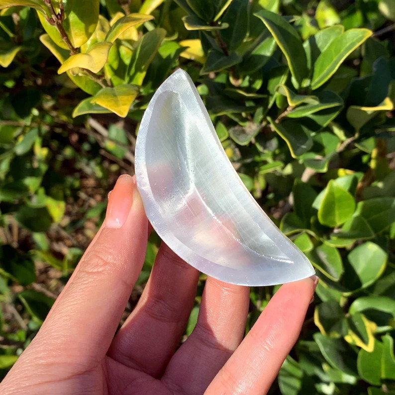1Pc Natural Selenite Moon Bowl Crystal Healing Cleansing Quartz Mineral Specimen