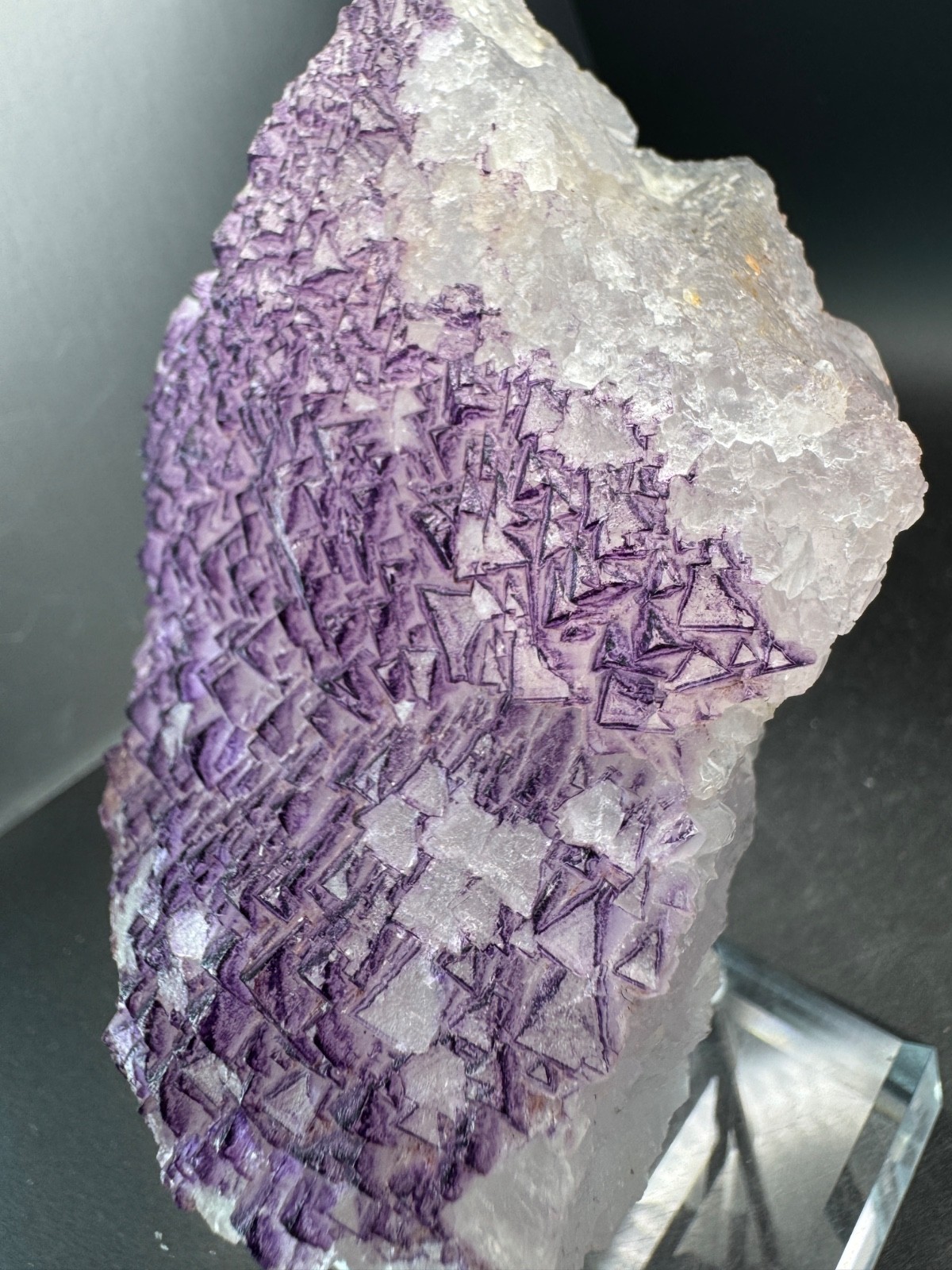 6550 NEW Database Fluorite Purple Triangle Yun Nan 402g