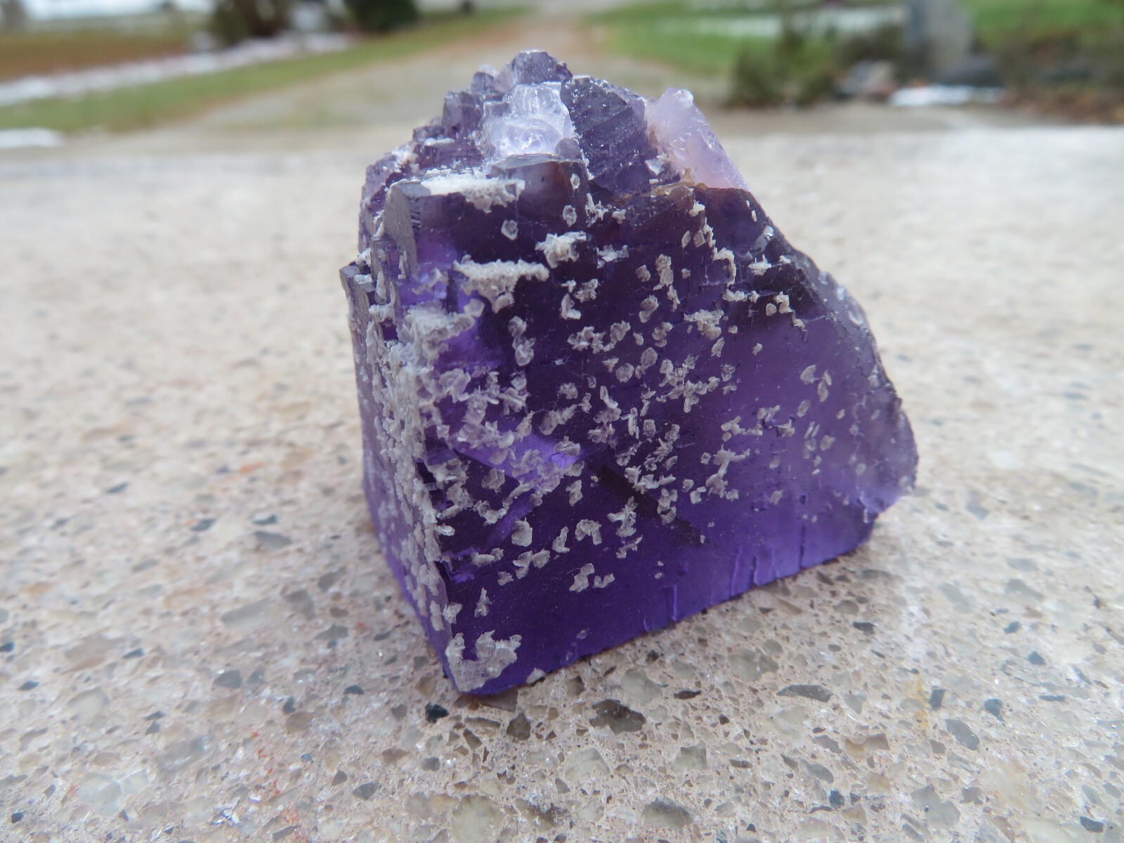 Barite Crystals on Purple Fluorite from Cave-In-Rock,Hardin County,ILLINOIS