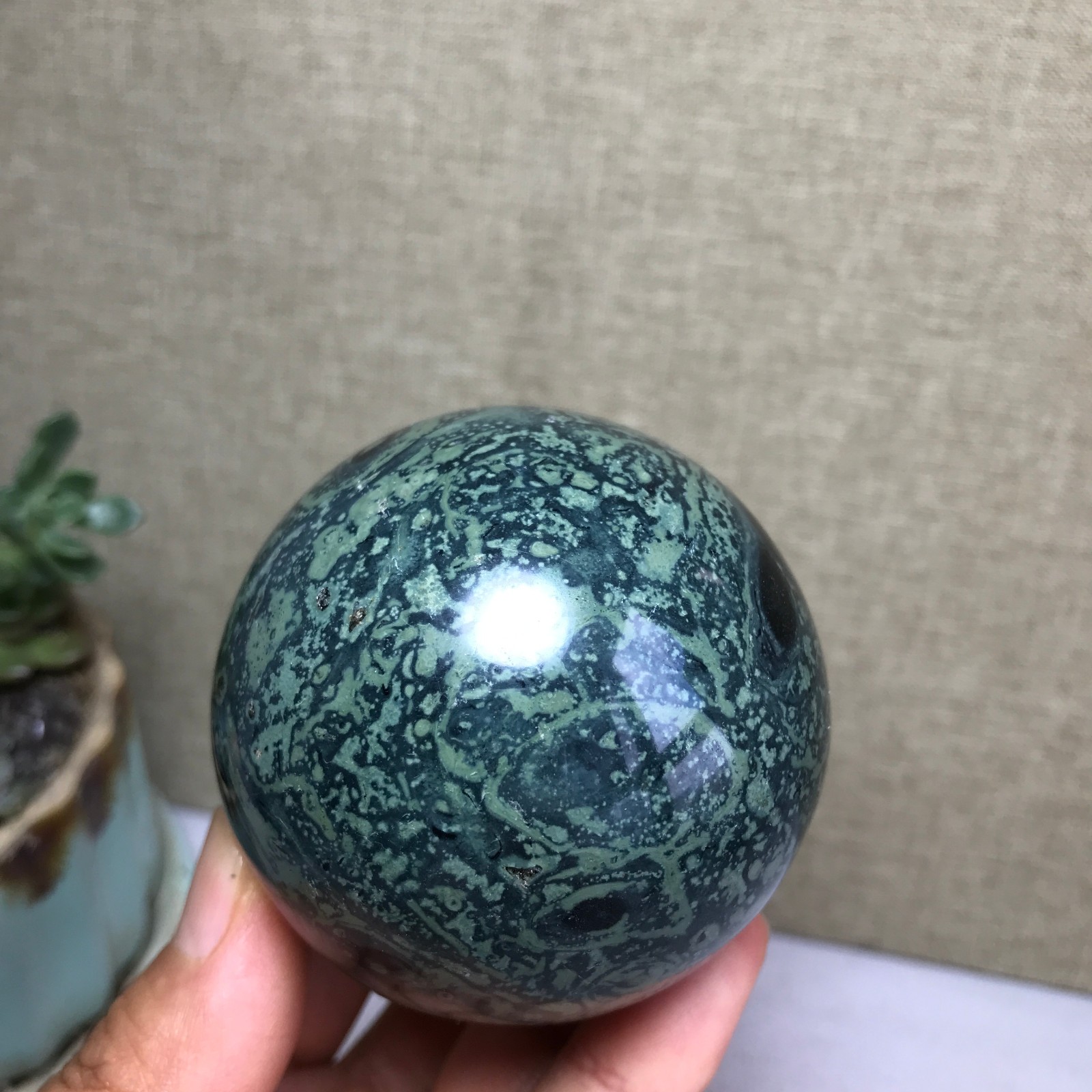 Top Natural Green Kambaba jasper quartz crystal sphere ball healing 328g A4813