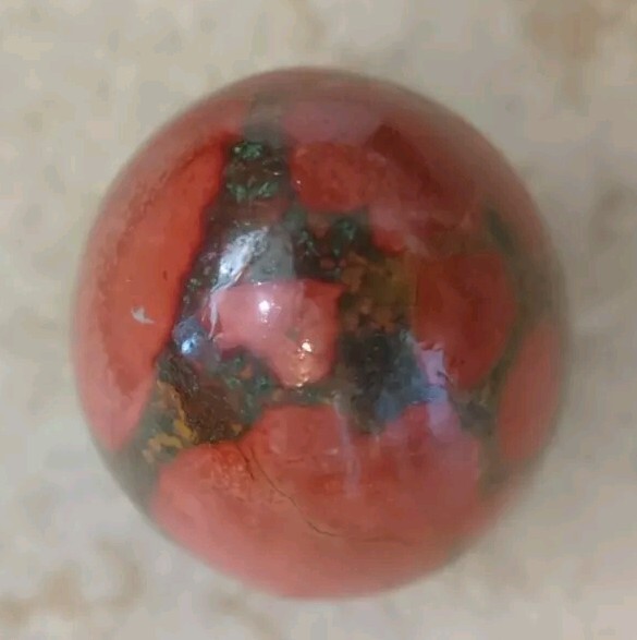 AUSTRALIAN RAINFOREST JASPER POLISHED EGG 2 IN HEIGHT 124 GM. NEW CONDITION