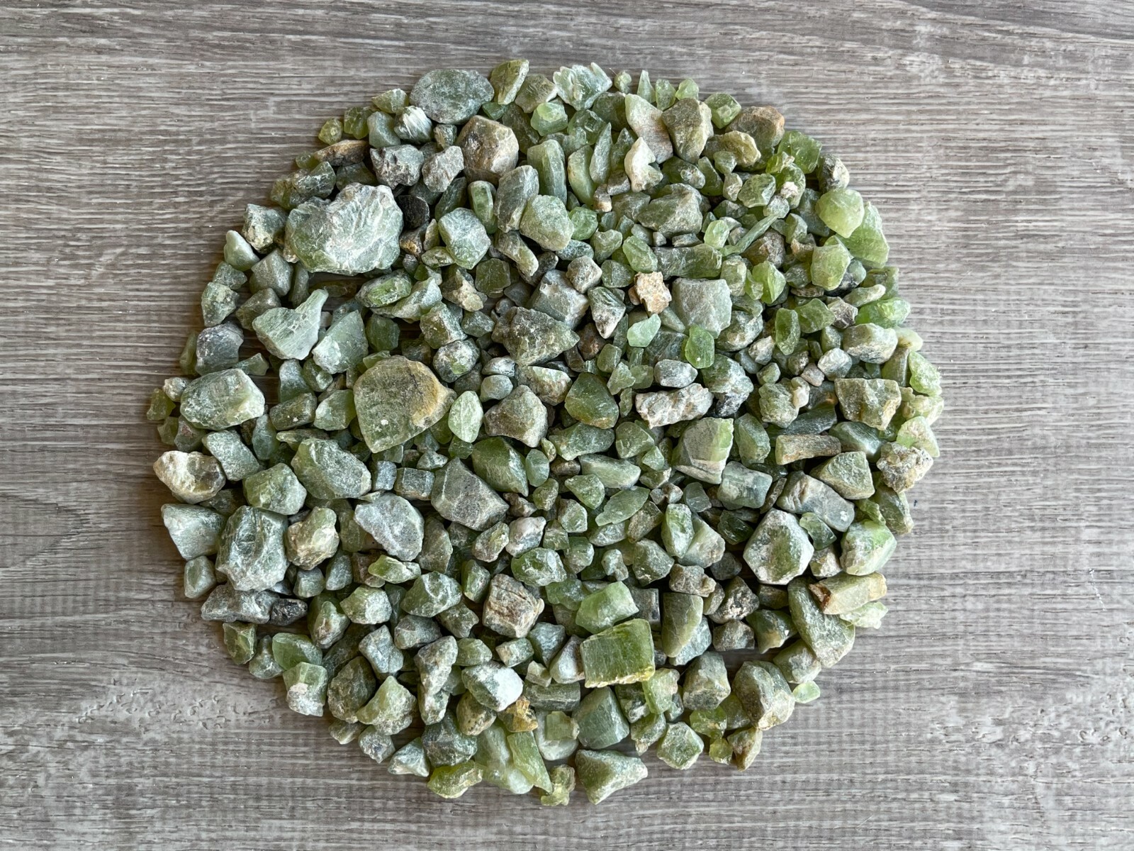 Raw Peridot, 5-18 mm Peridot Rough Crystal, Natural Peridot Stone, Peridot Chunk