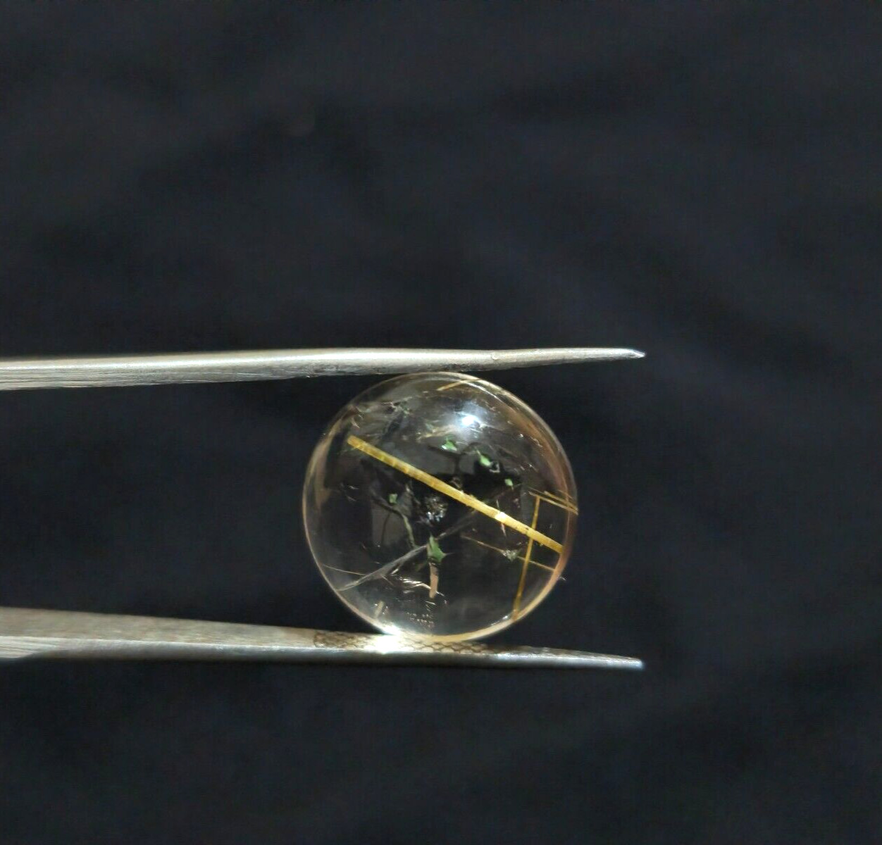 Natural Golden Rutiled Quartz Round Shape Cabochon 9.50 Crt Loose Gemstone