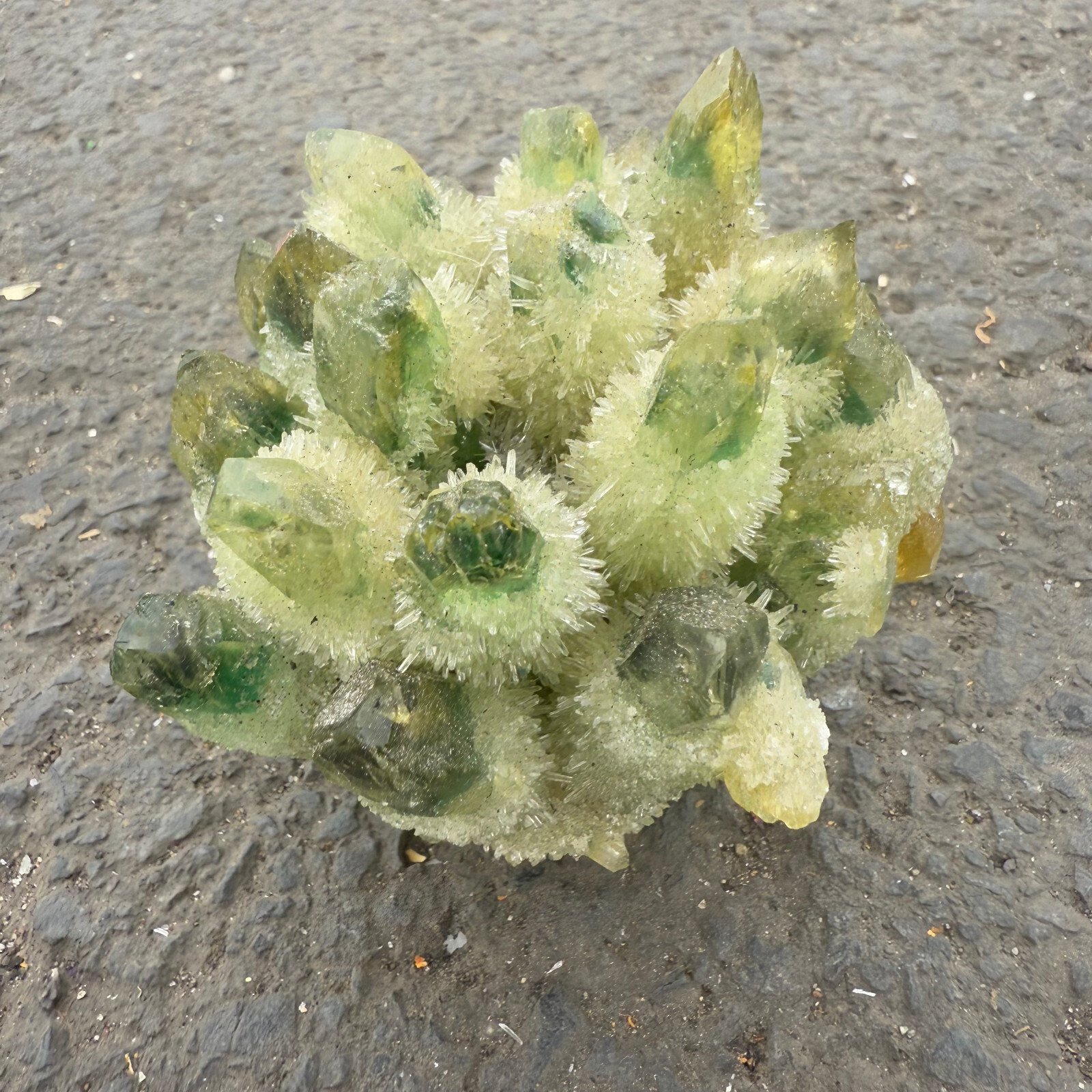 500g+ Natural Yellow and green ghost Cluster Crystal Mineral Healing Rock Stone