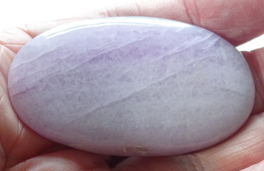 STUNNING GEMMY KUNZITE PALMSTONE 5.9 x 3.4 cms 47.97 gms