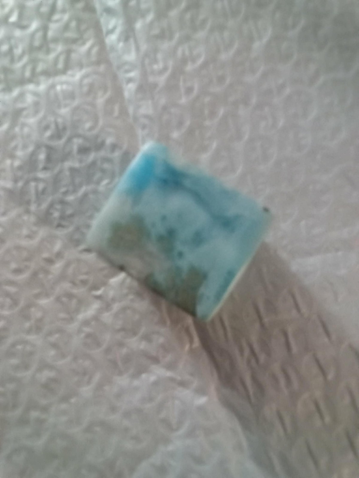 DOMINCAN REPUBLIC LARIMAR CUBE 27 pt 7 MM x 32 pt 4 MM