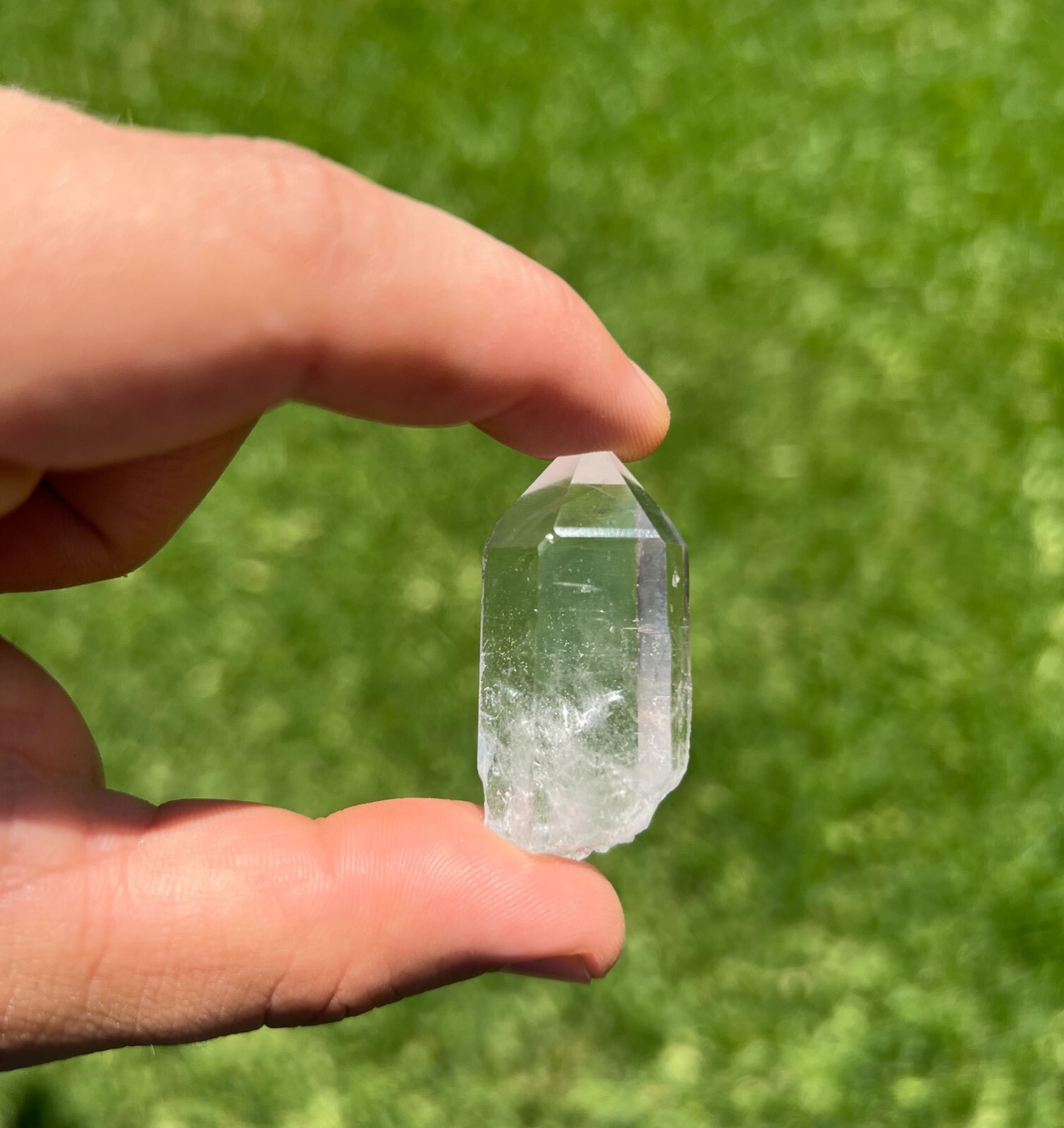 Clear Quartz Points – A Grade Extra Quality – Bulk Wholesale Options