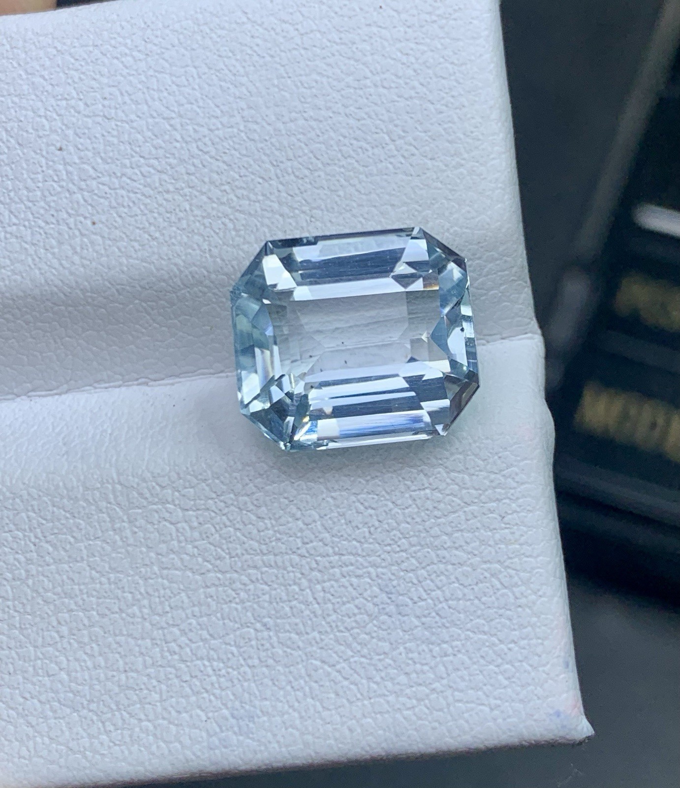 Blue Aquamarine 7.95 Carats Loupe Clean & 19 Carats Included Gemstone
