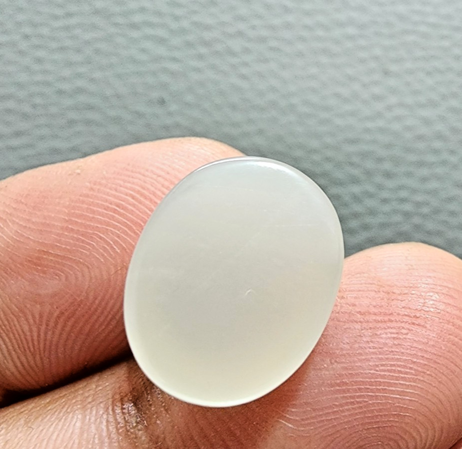 14Ct Rare White Moonstone Cabochon Oval Shape Eye-Clean Loose Gemstone For Ring