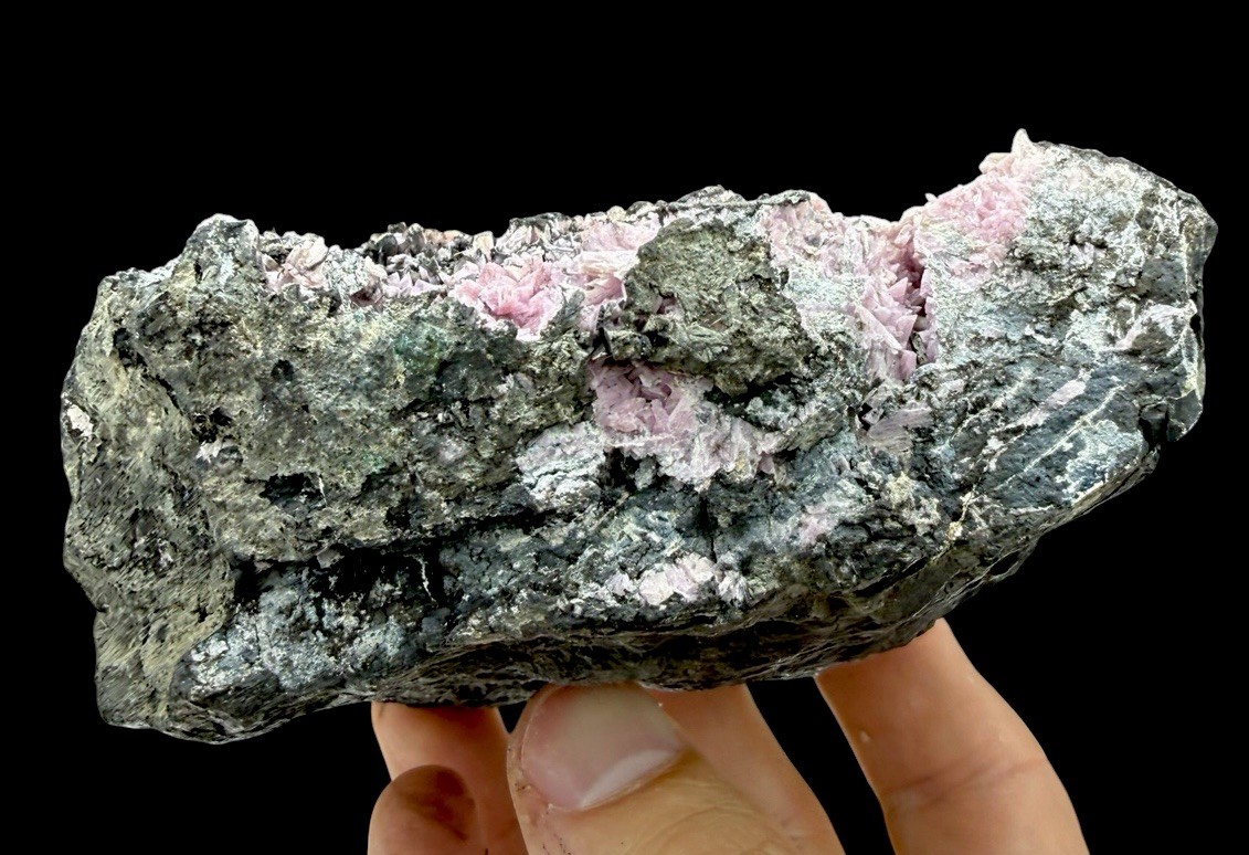 Inesite Crystals : Hale Creek . Trinity County , California 🇺🇸