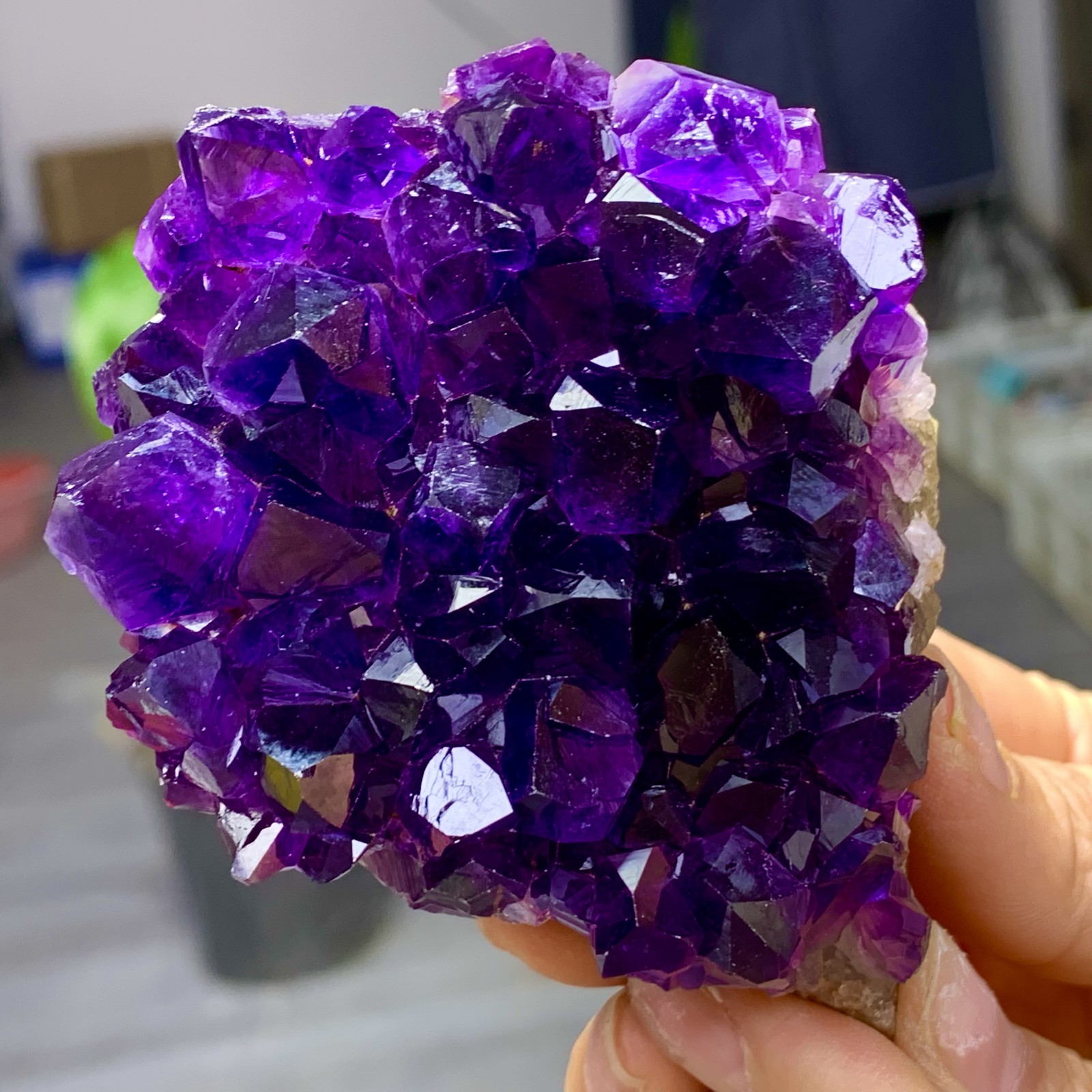 239G Natural Amethyst geode quartz clustercrystal specimen Healing