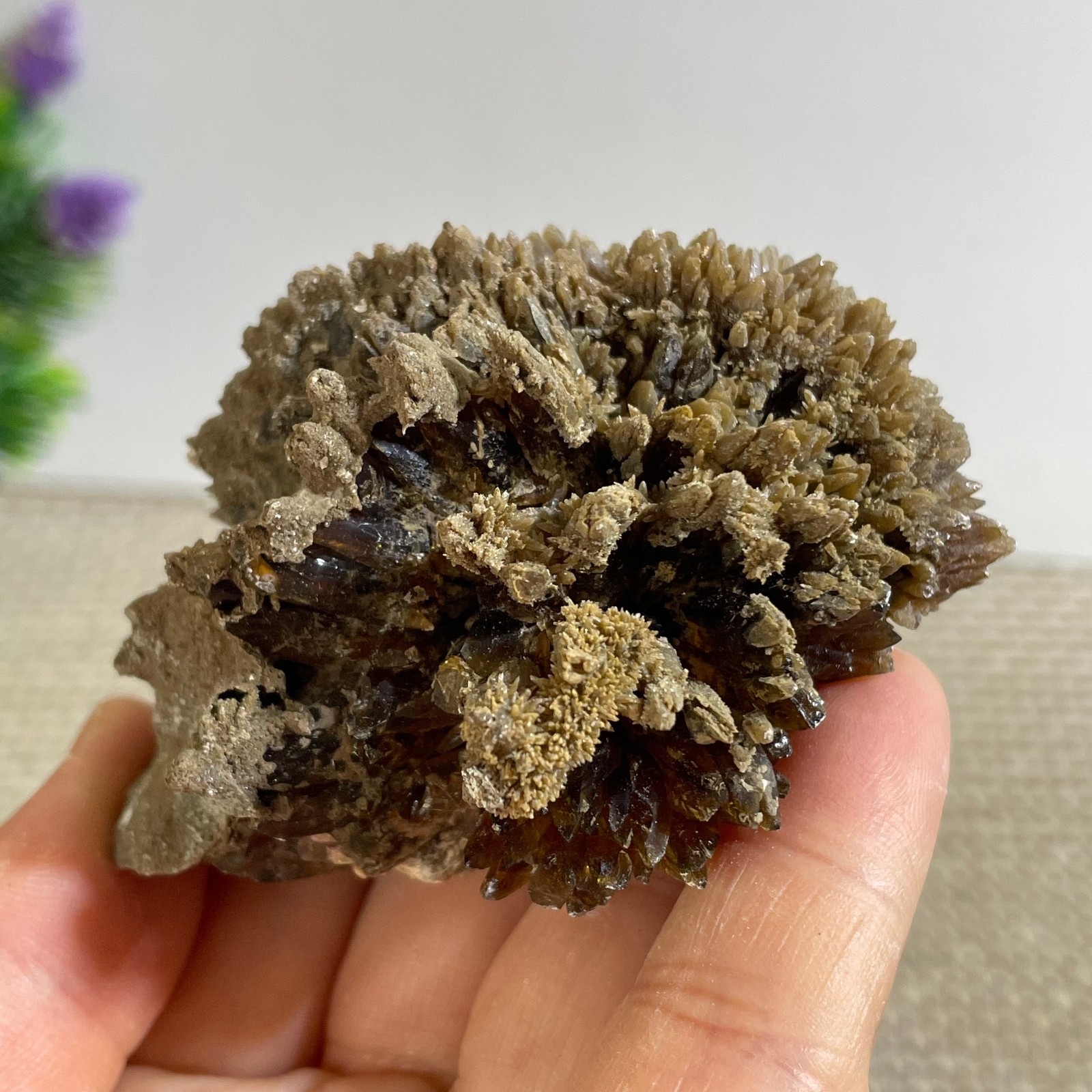 New Find Rare Amber Calcite Phosphorescent Mineral Specimen 118g