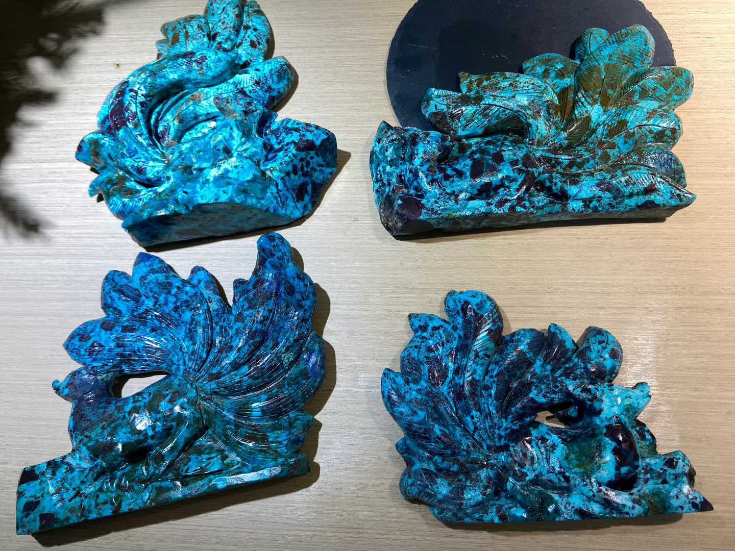 1pc Natural Phoenix Turquoise Quartz Carved Nine-tailed fox Skull Crystal Reiki