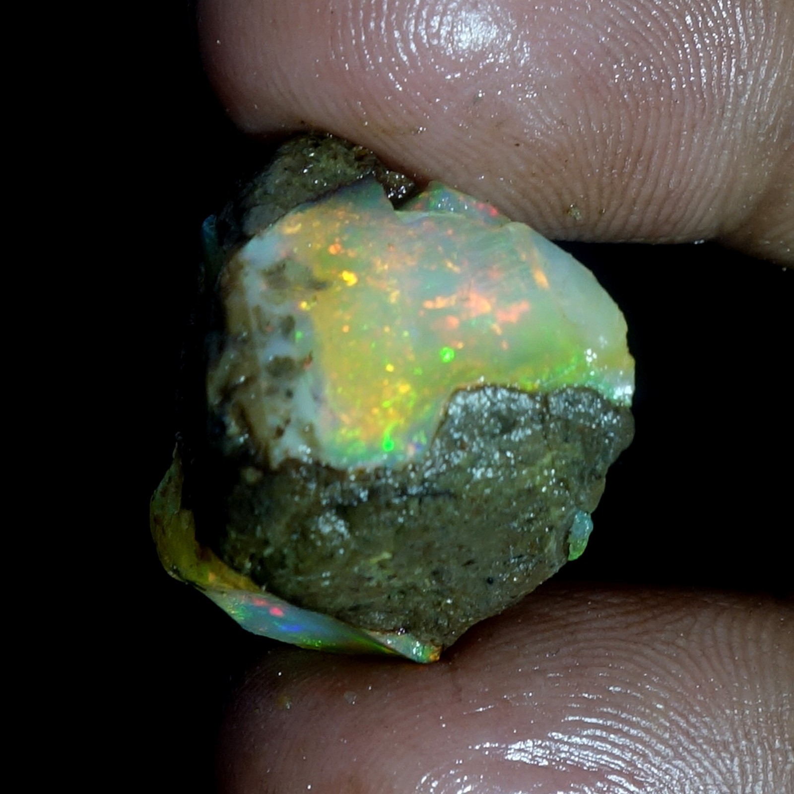 AA+ Ethiopian Oli Opal Rough Entreated Welo Opal Multi Fire Color Flash 23.80Cts