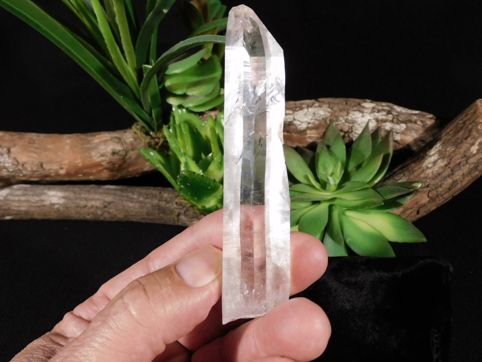LONG Super! Translucent Quartz Crystal 100% Natural Brazil 69.8gr