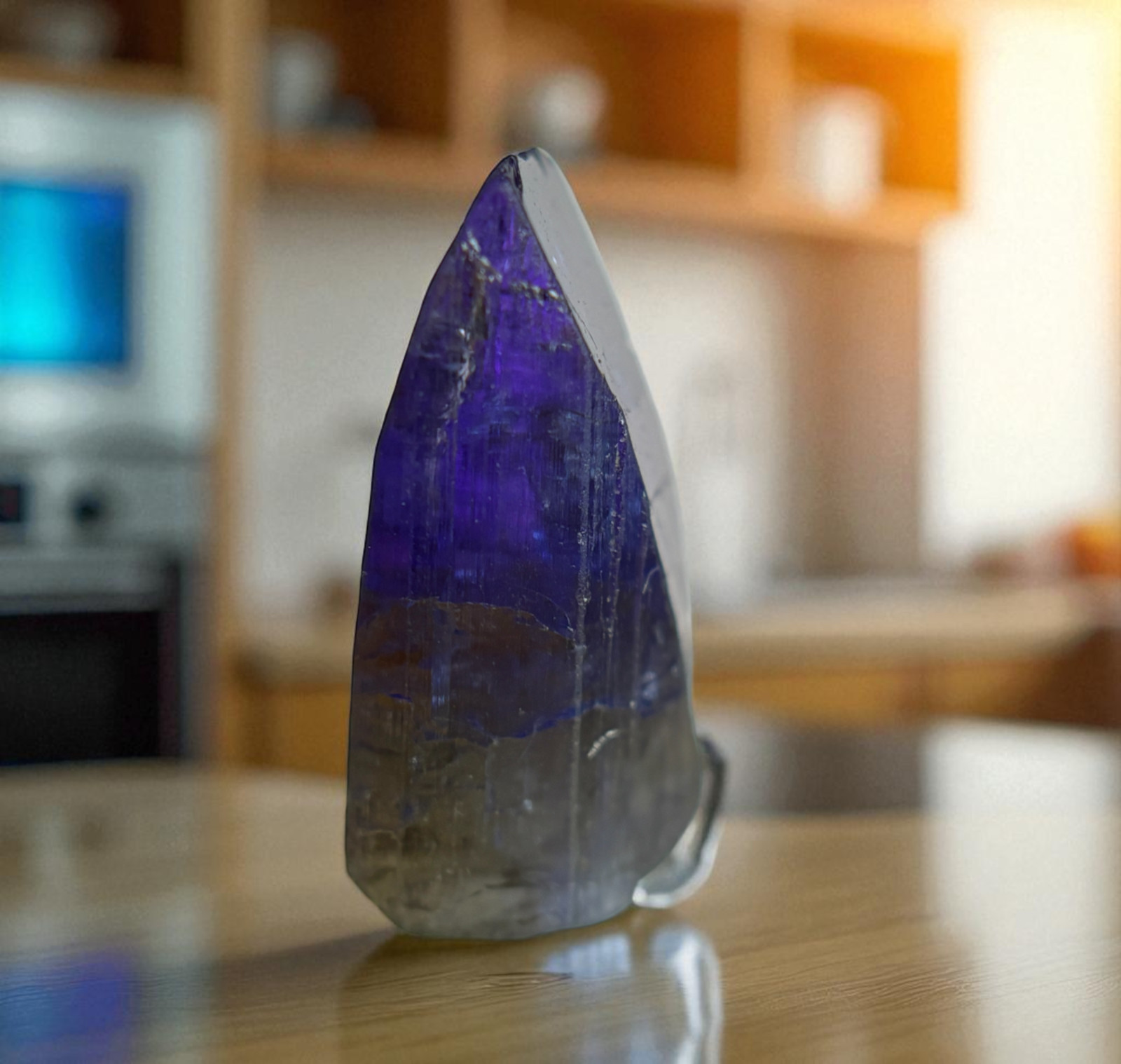 Premium Pleochroic Unheated Natural Tanzanite Crystal Raw Gemstone 10.87 Carats