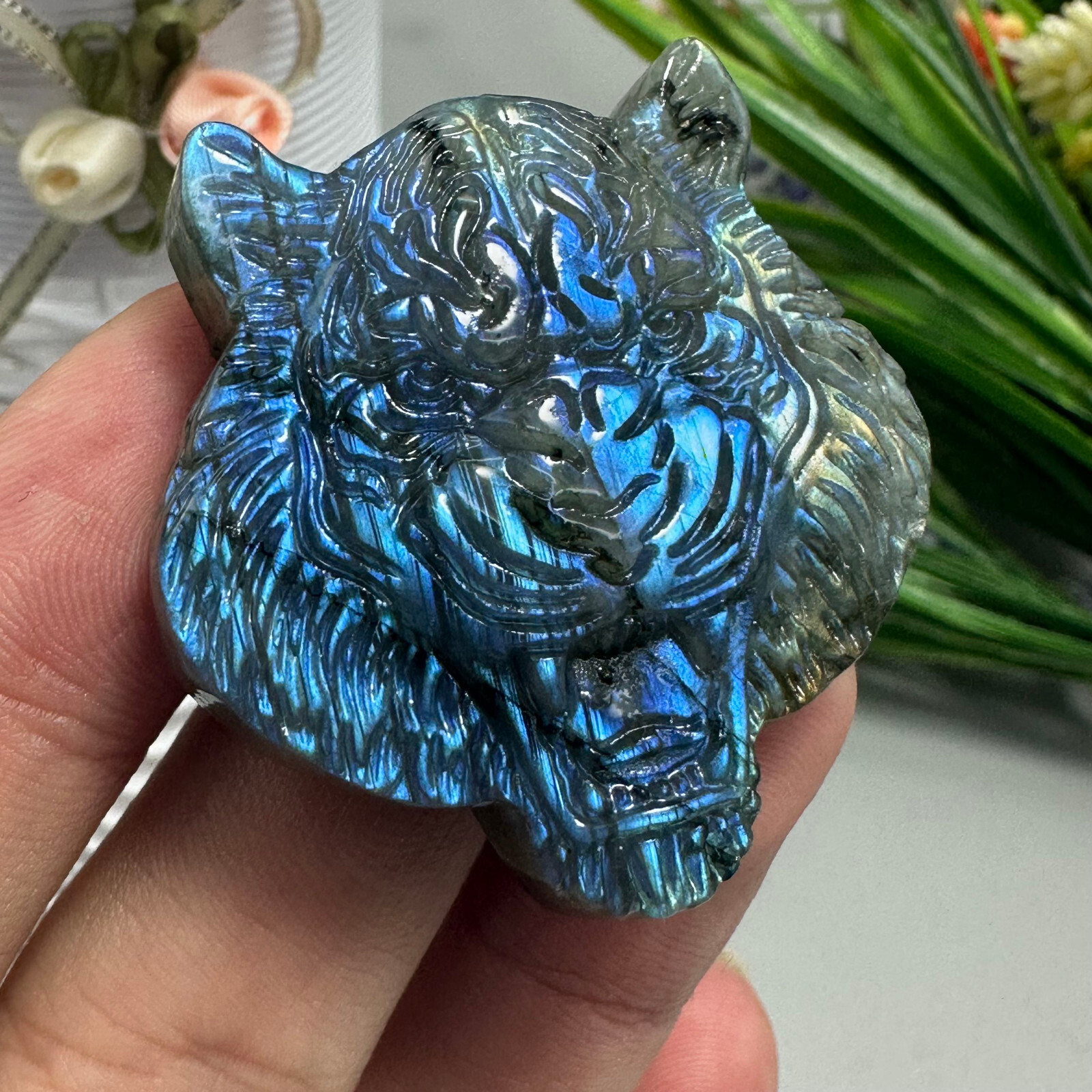 Natural Labradorite Carved Tiger Skull Quartz Skull Crystal Specimen Reiki Heal