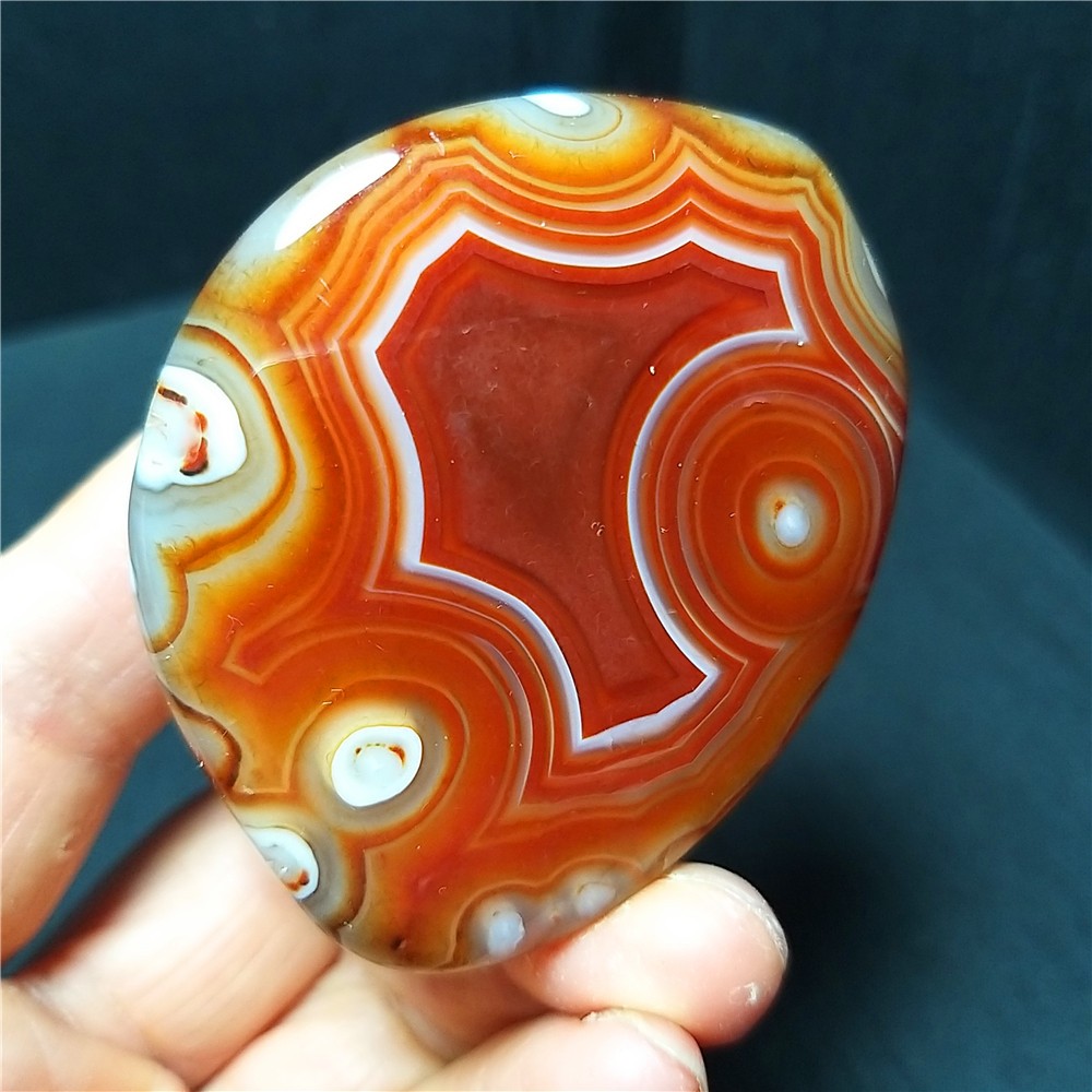 TOP 98.8G Natural Polished Silk Banded Lace Stone Madagascar 1244