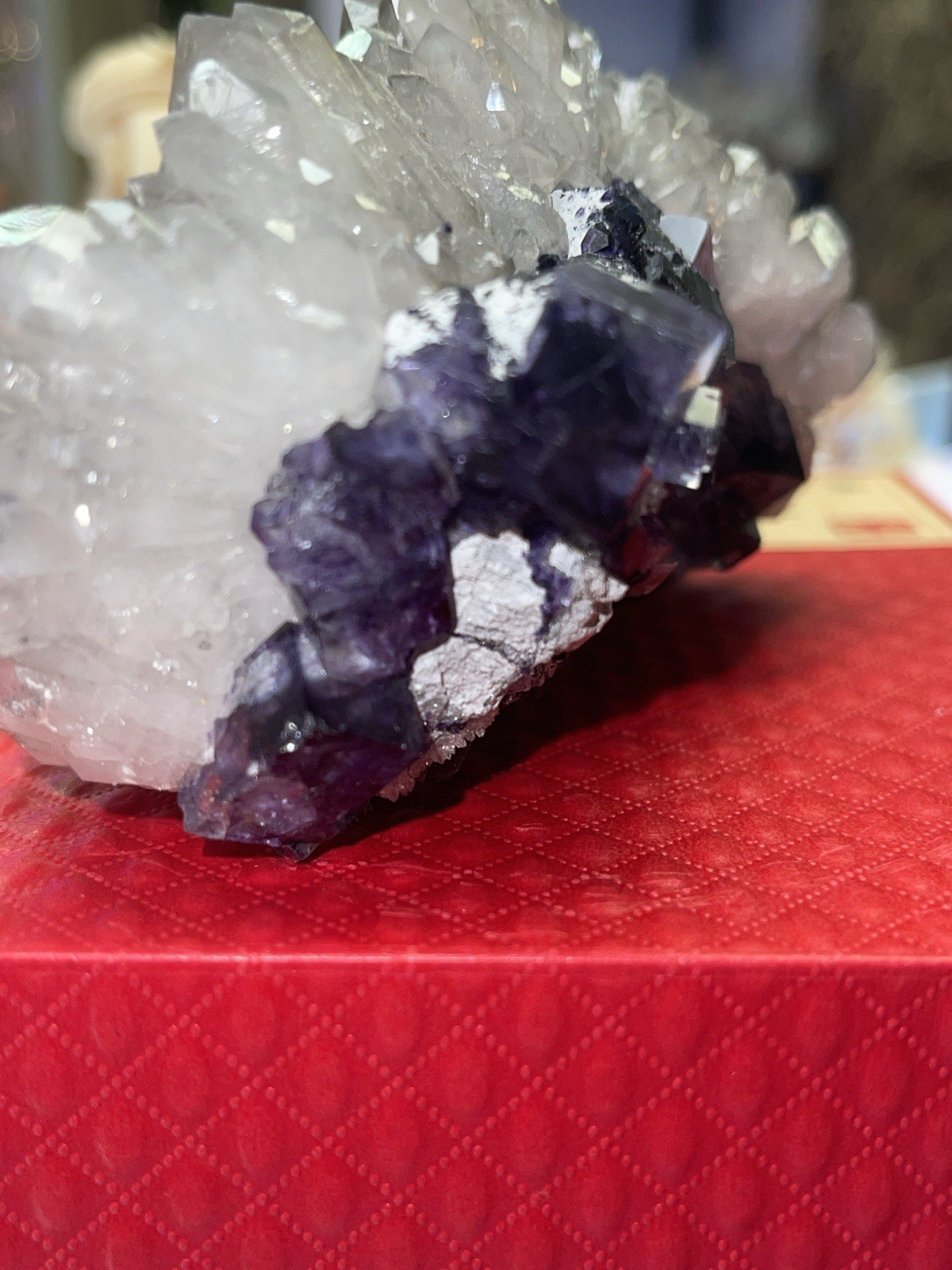 Rare transparent purple cubic fluorite mineral crystal sample/China