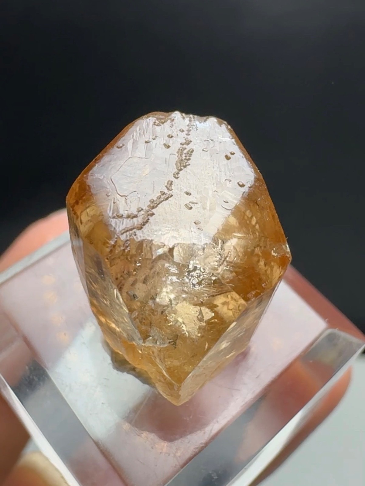 27 carats, Topaz crystal perfect terminated- origin Skardu Pakistan