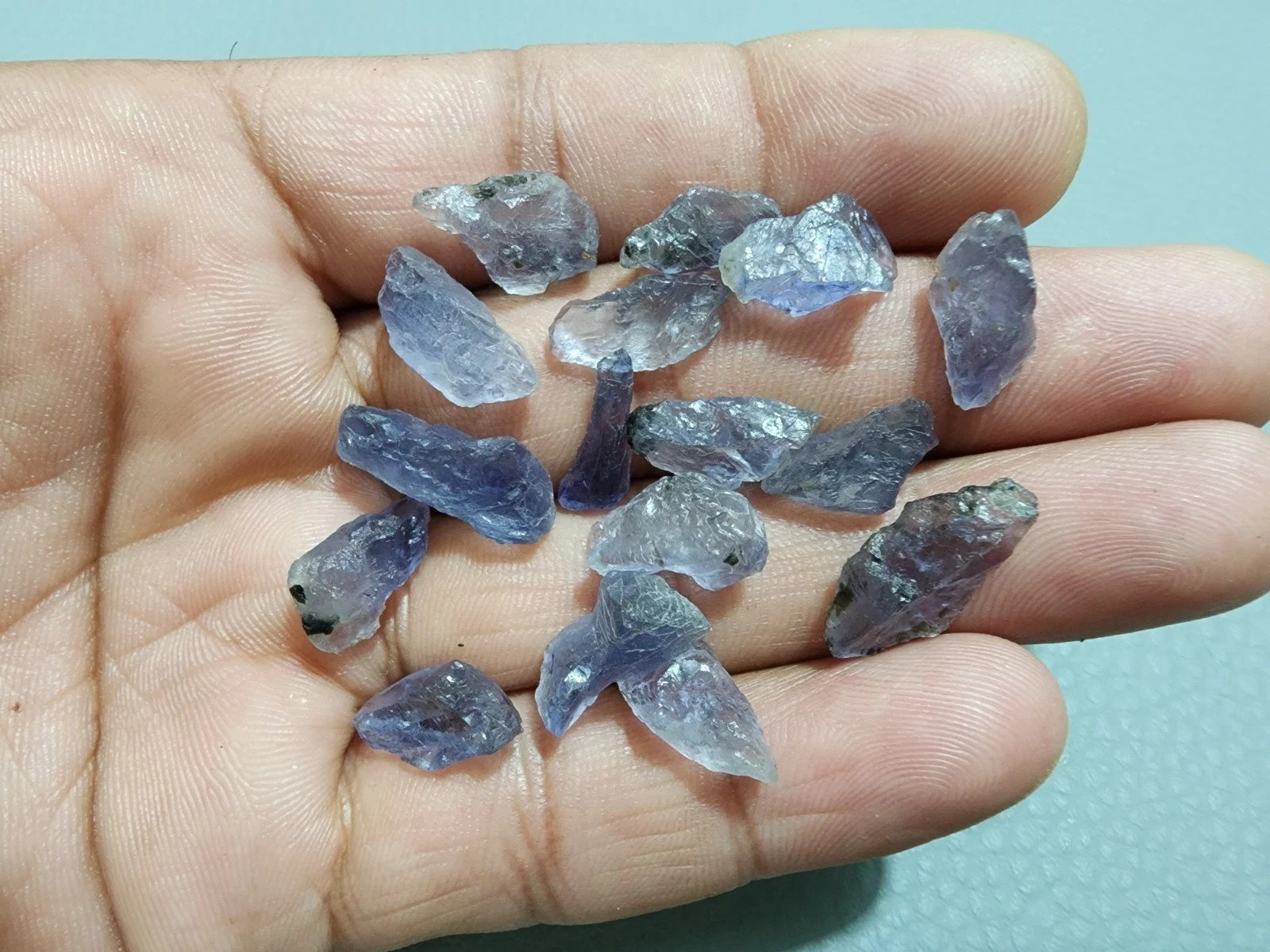 Good Quality Blue Iolite Raw 16 Pcs Lot Size 14-20 MM Crystal Loose Gemstone