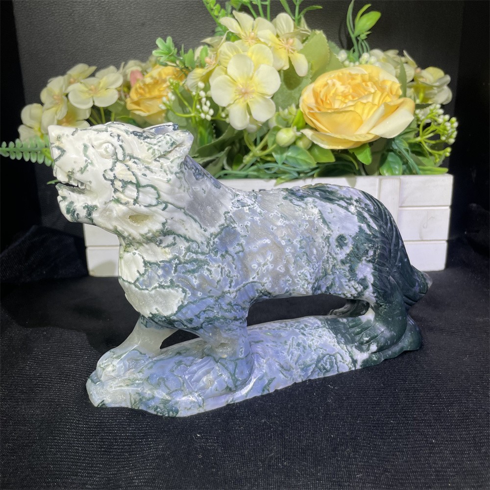 2.7LB 7.8″ Natural Moss Agate Wolf Statue Carving Crystal Heal Carved Decor