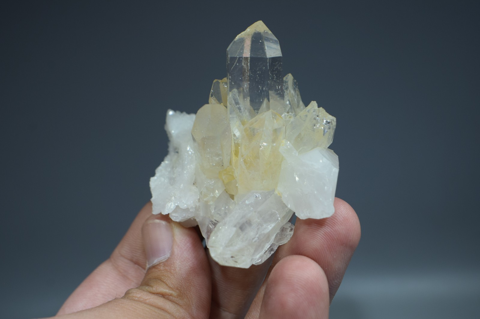 Natural Quartz Crystal Cluster Specimen 230g 88x80x30mm Collector Display