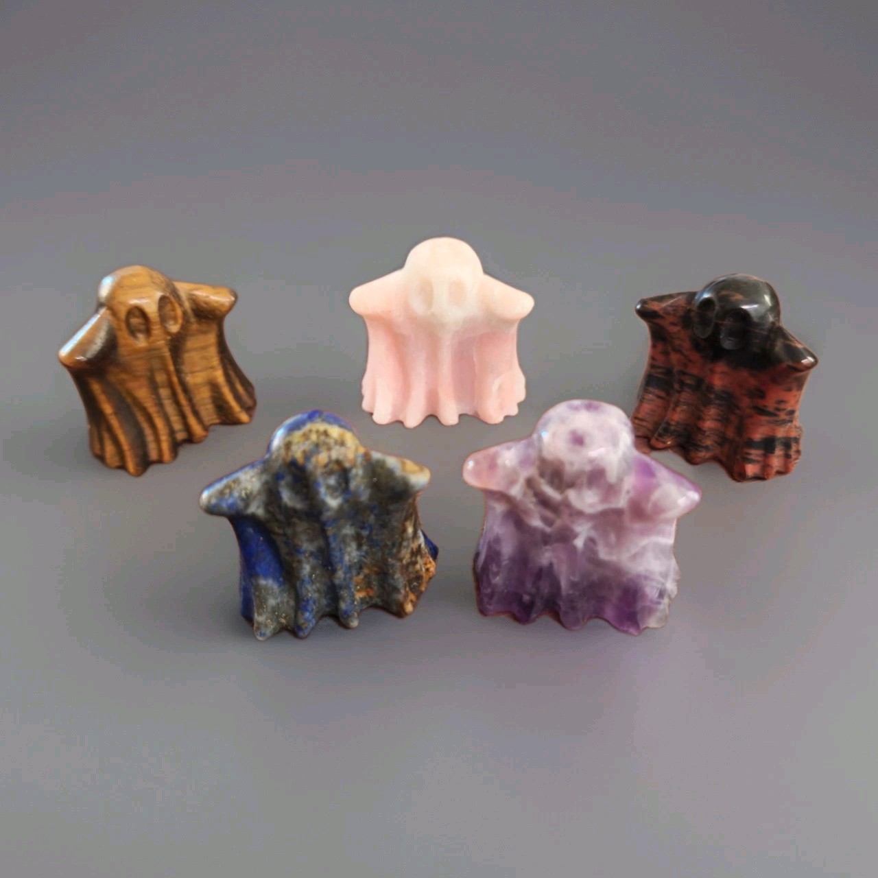 Lot Of 5 Various Mixed Materials Polished Ghost Carvings – USA