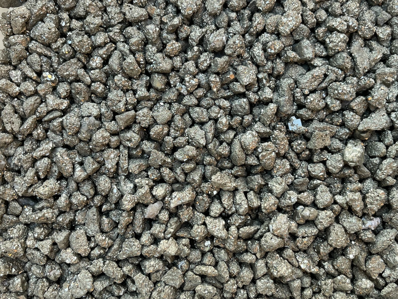 Grade A++ Pyrite Semi Rough Mini Chips 5 – 15 mm, Raw Pyrite, Wholesale Bulk Lot
