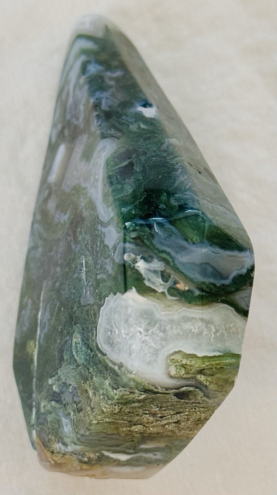 Moss Agate Tear Drop Polished Crystal 0.173 Kg Green White Natural Stone